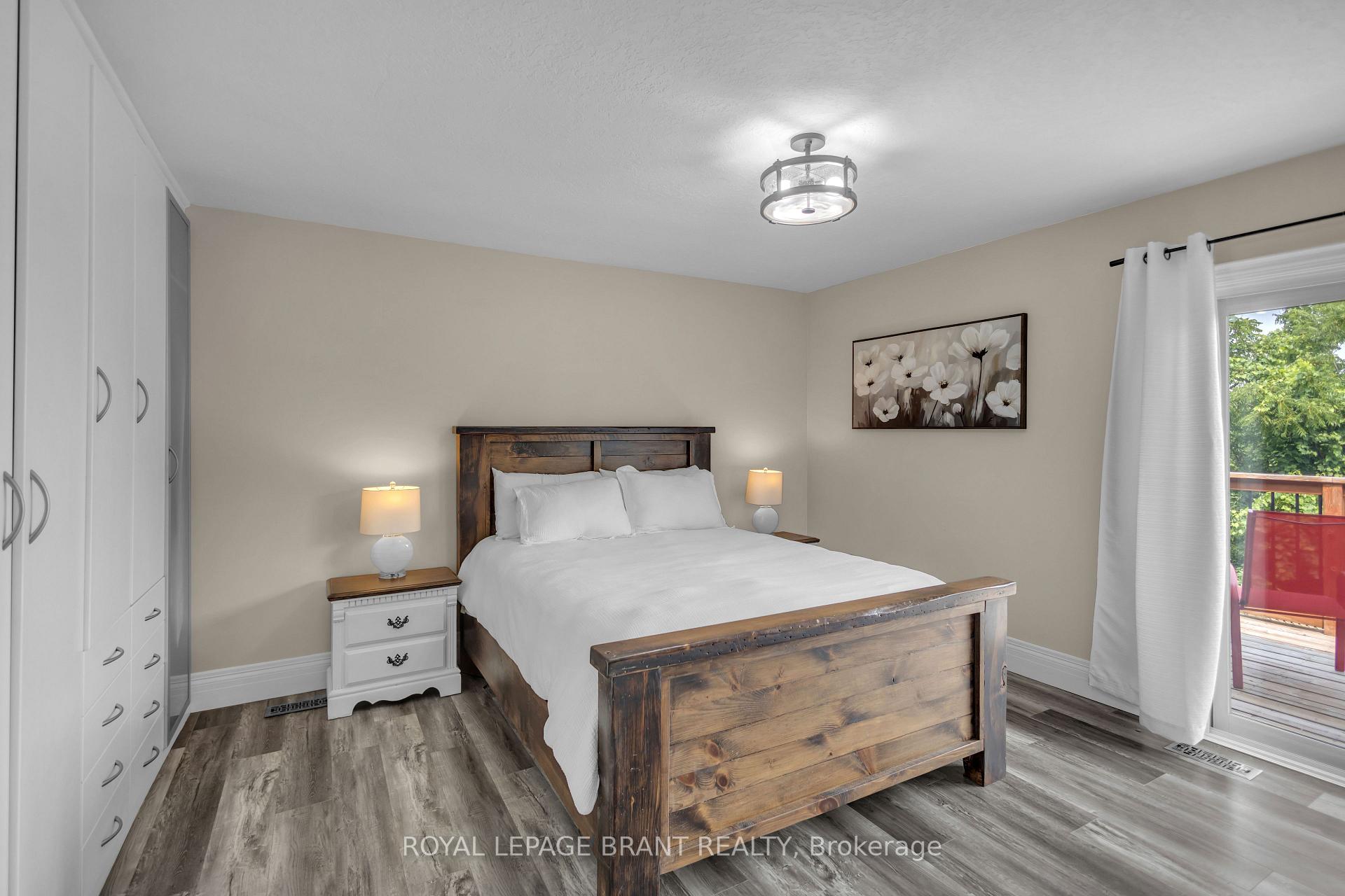 Photo 10 of 112 Myers Road, Cambridge, Christopher-Champlain — HOMEH
