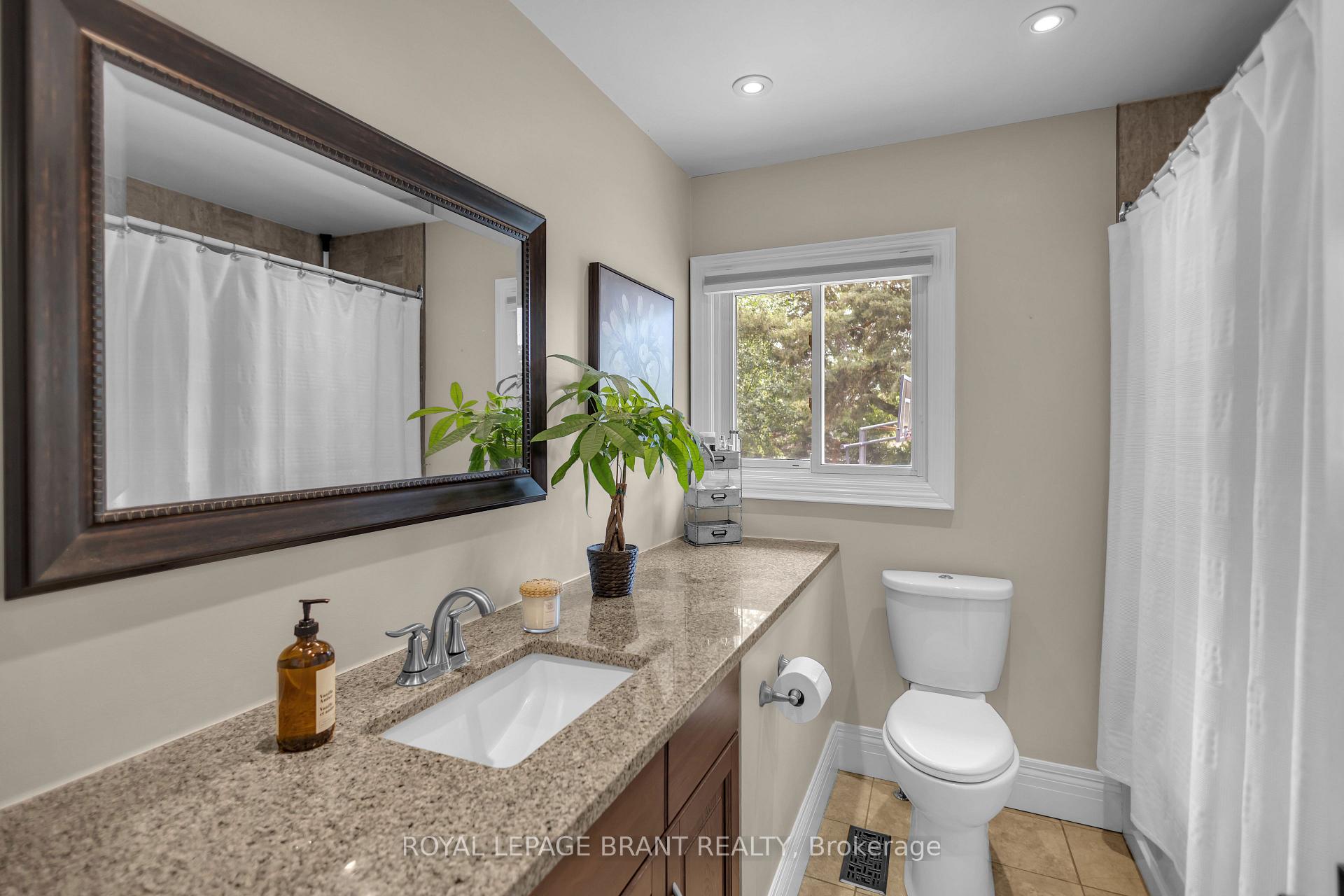 Photo 19 of 112 Myers Road, Cambridge, Christopher-Champlain — HOMEH