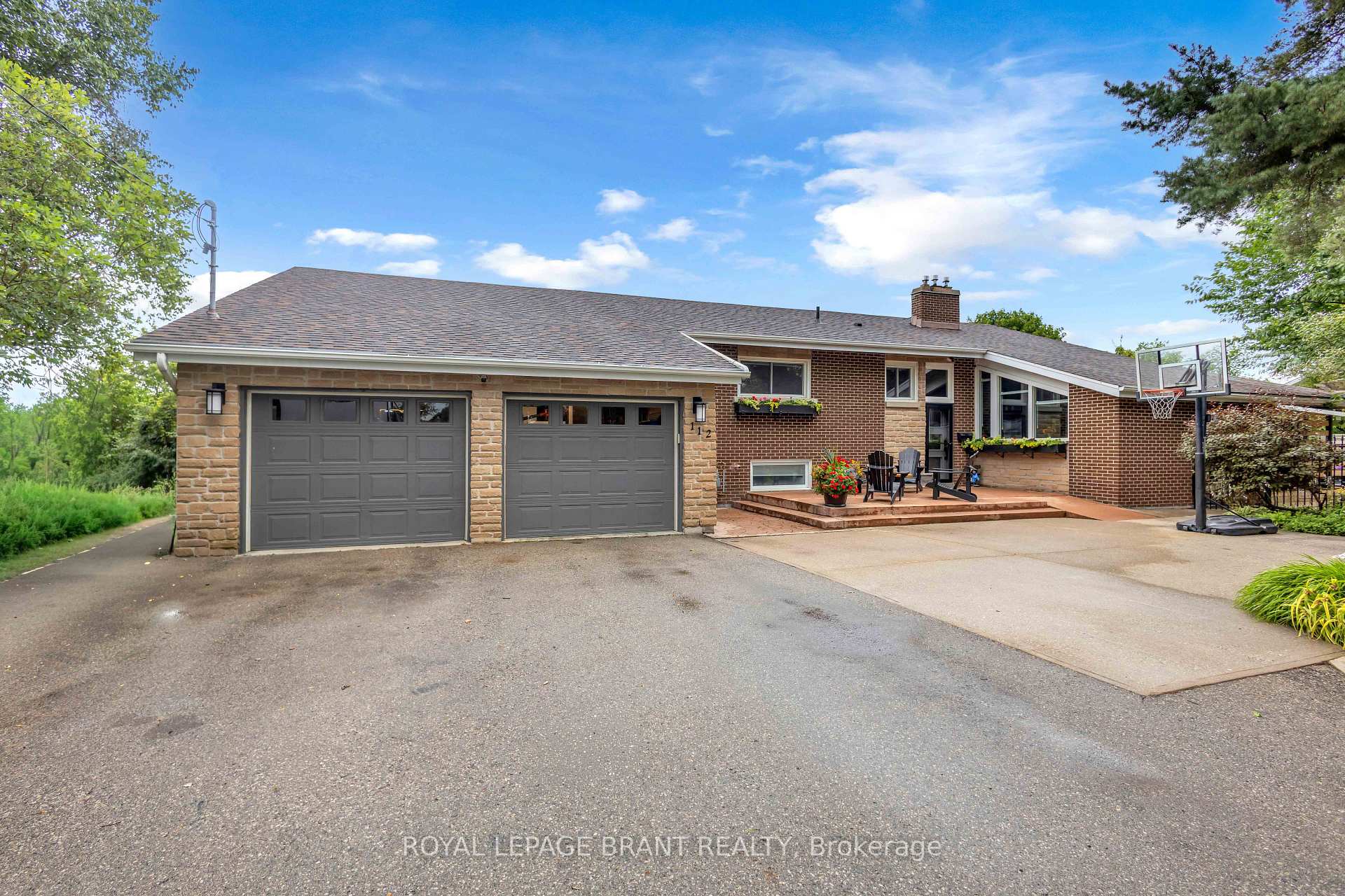 Photo 32 of 112 Myers Road, Cambridge, Christopher-Champlain — HOMEH
