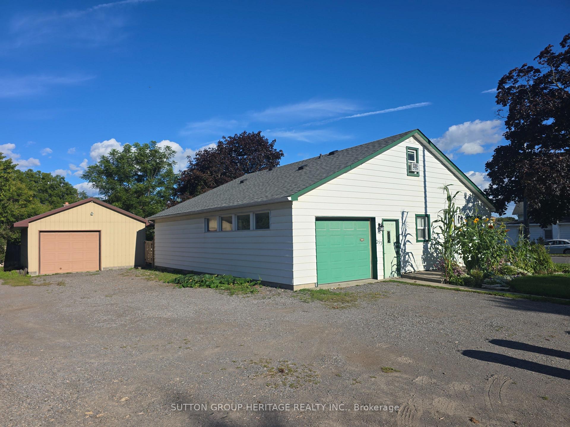 Photo of 253 Sidney Street