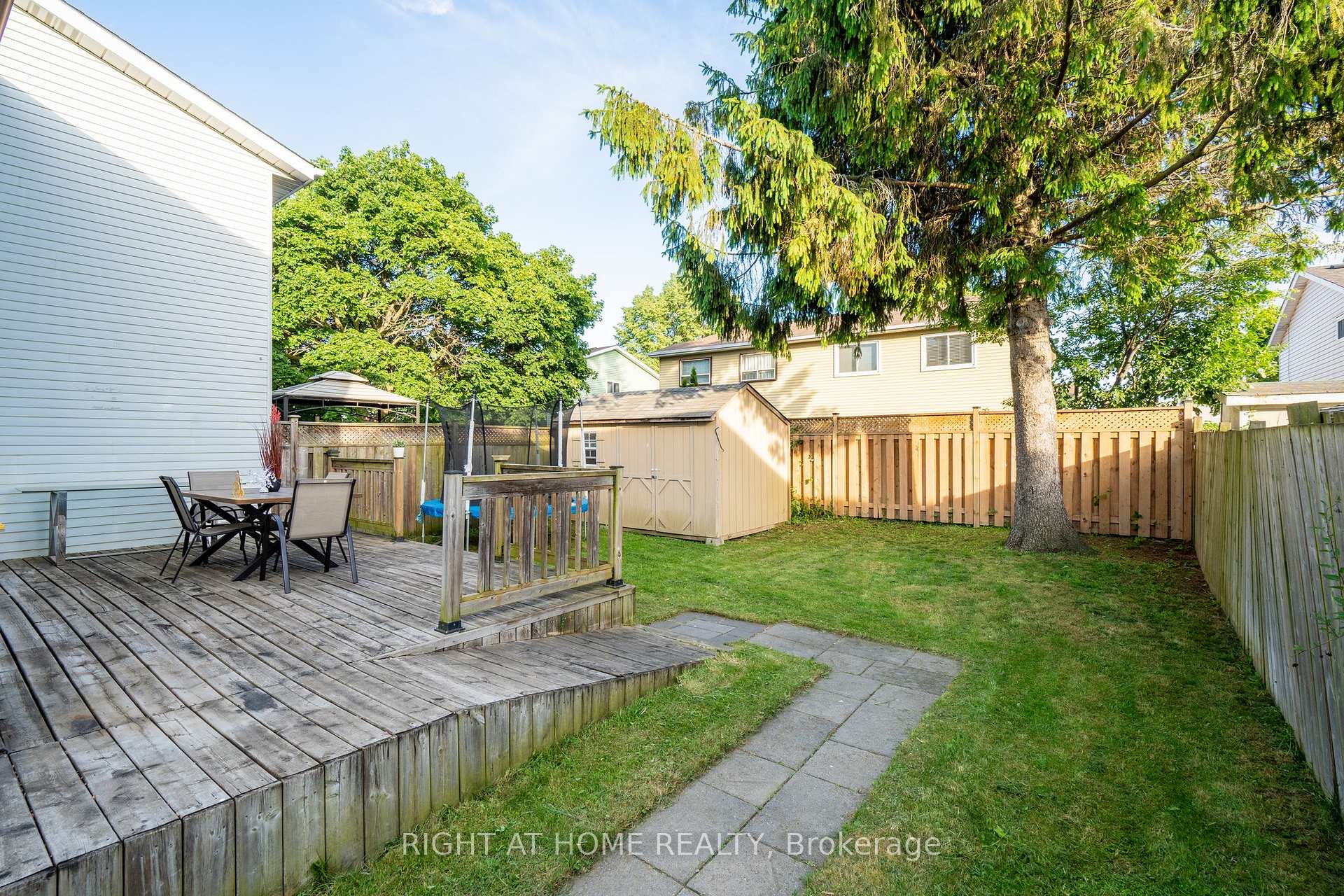 Photo 21 of 1306 Fenelon Crescent, Oshawa, Lakeview — HOMEH