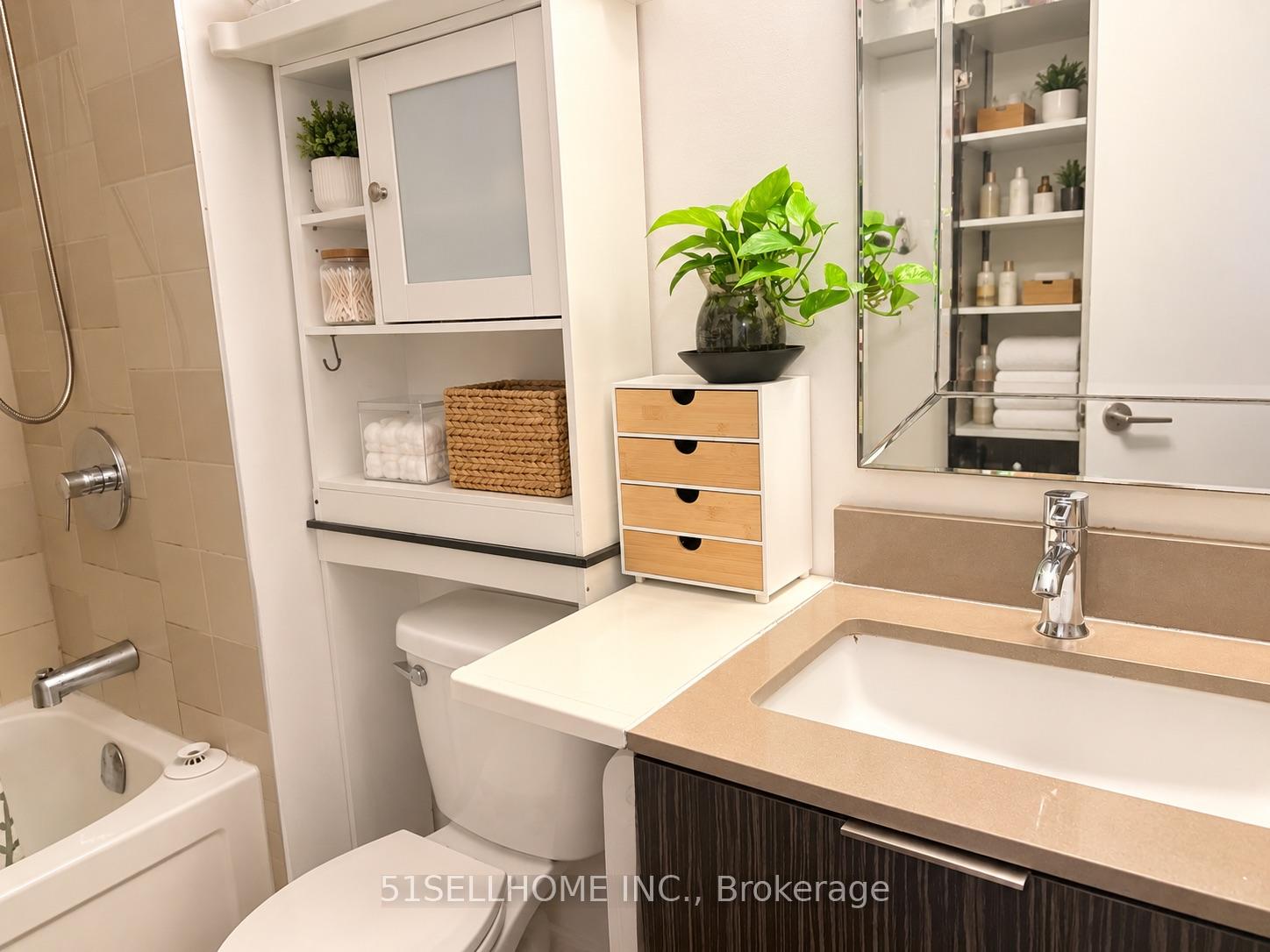 Photo 6 of Unit 1006, 52 Forest Manor Road, North York, Henry Farm — HOMEH