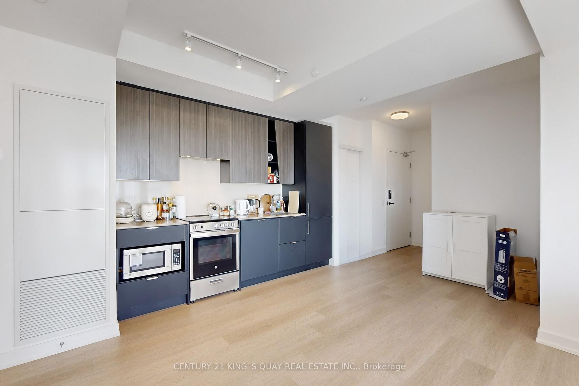 Photo 18 of Unit 806, 3883 Quartz Road, Mississauga, City Centre — HOMEH