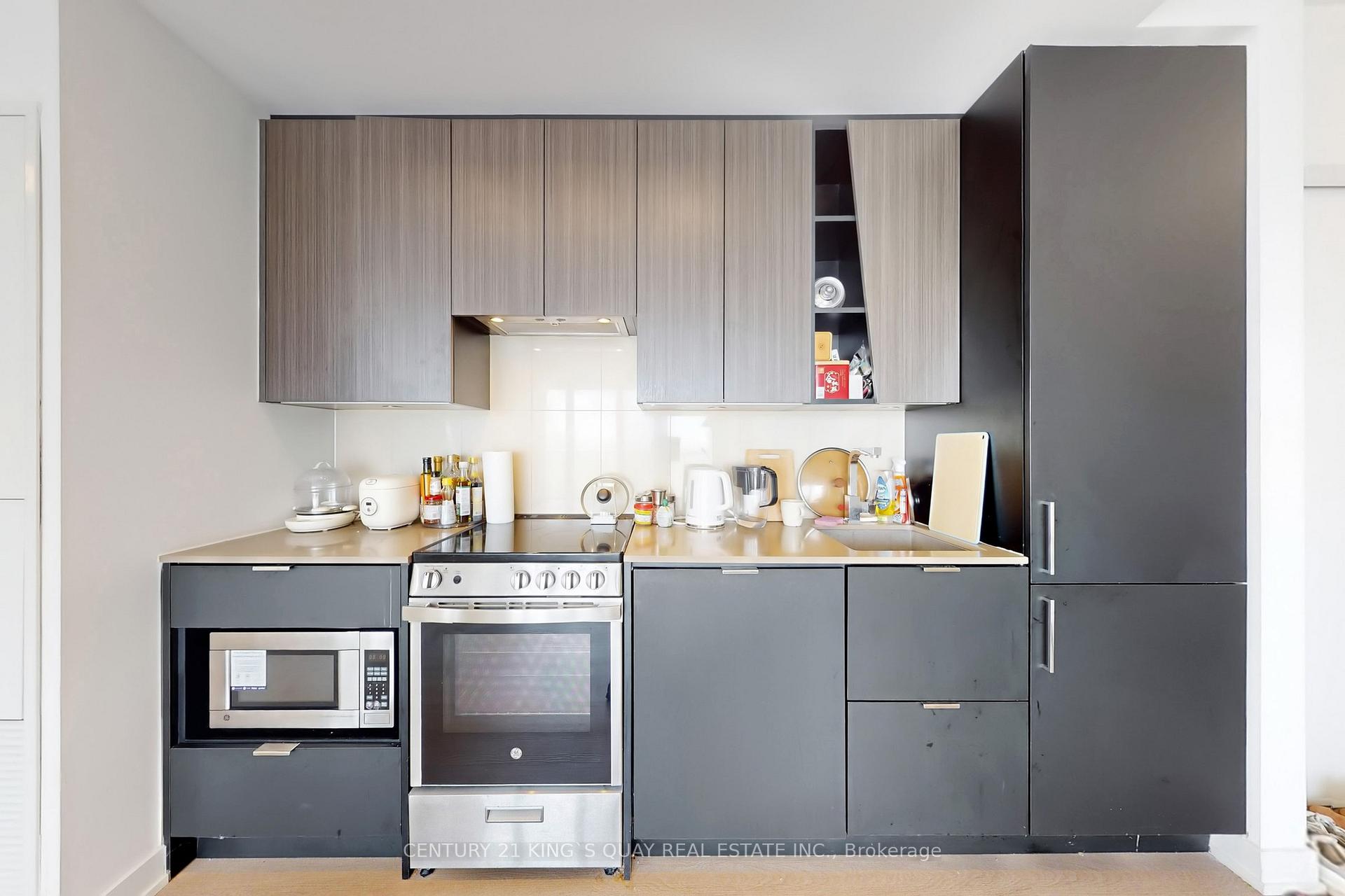 Photo 19 of Unit 806, 3883 Quartz Road, Mississauga, City Centre — HOMEH