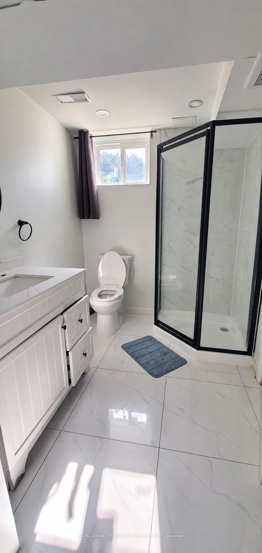 Photo 5 of Unit Bsmt, 2 Hazelwood Drive, Brampton, Westgate — HOMEH