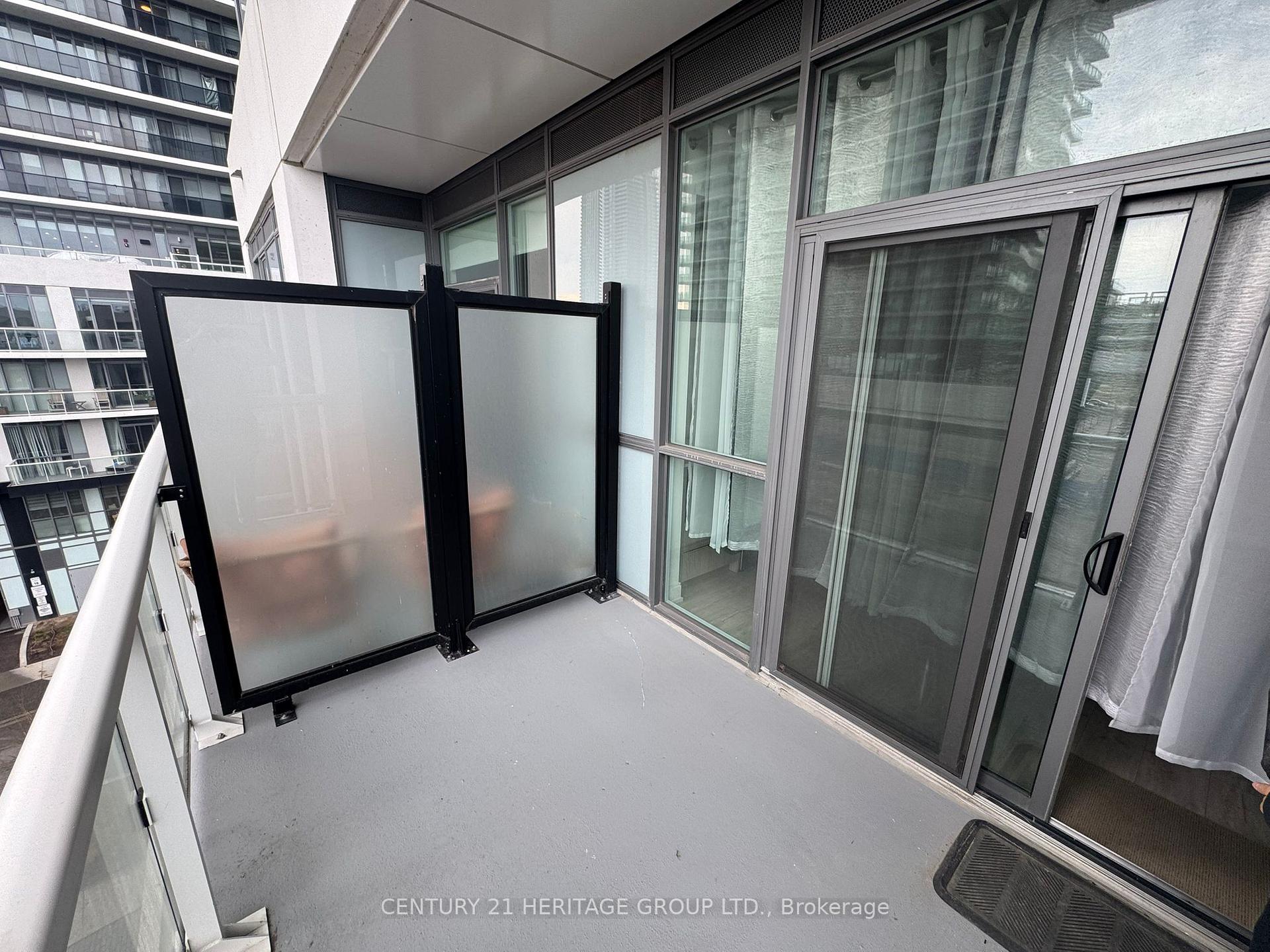 Photo 9 of Unit 402, 65 Annie Craig Drive, Etobicoke, Mimico — HOMEH