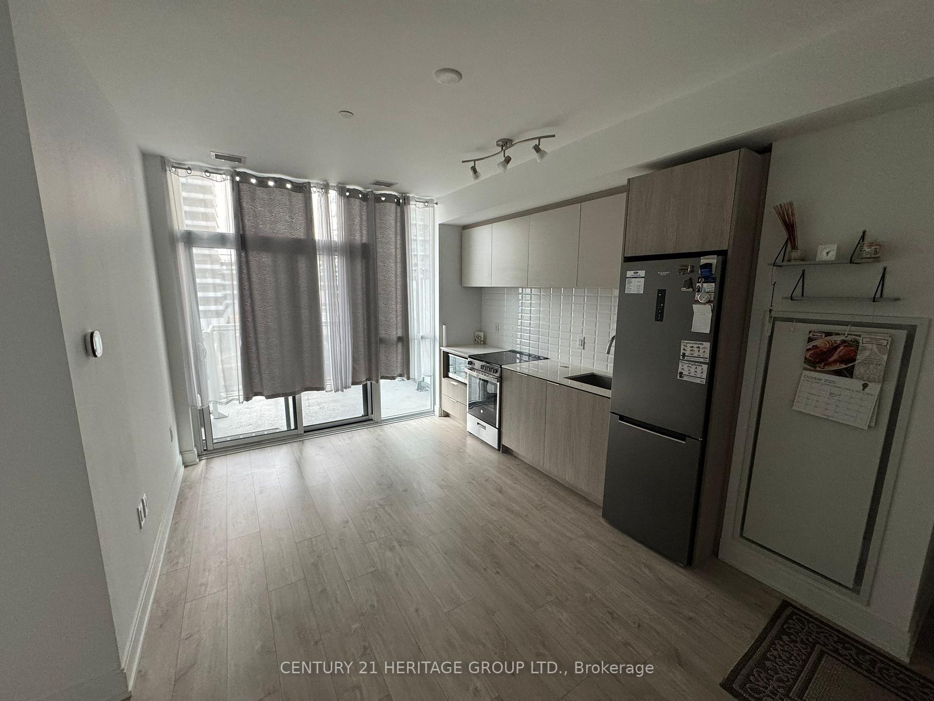 Photo 14 of Unit 402, 65 Annie Craig Drive, Etobicoke, Mimico — HOMEH