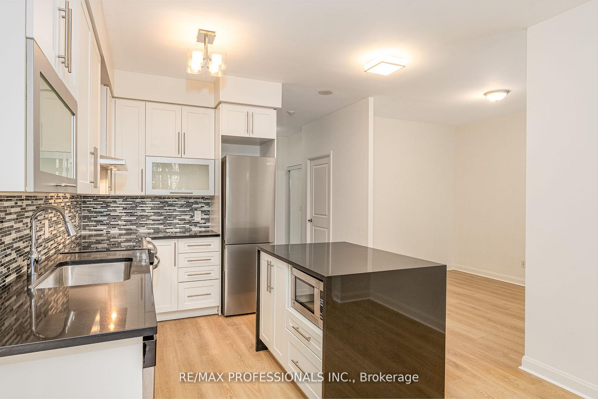Photo 14 of Unit 101, 1 Michael Power Place, Etobicoke, Islington-City Centre West — HOMEH