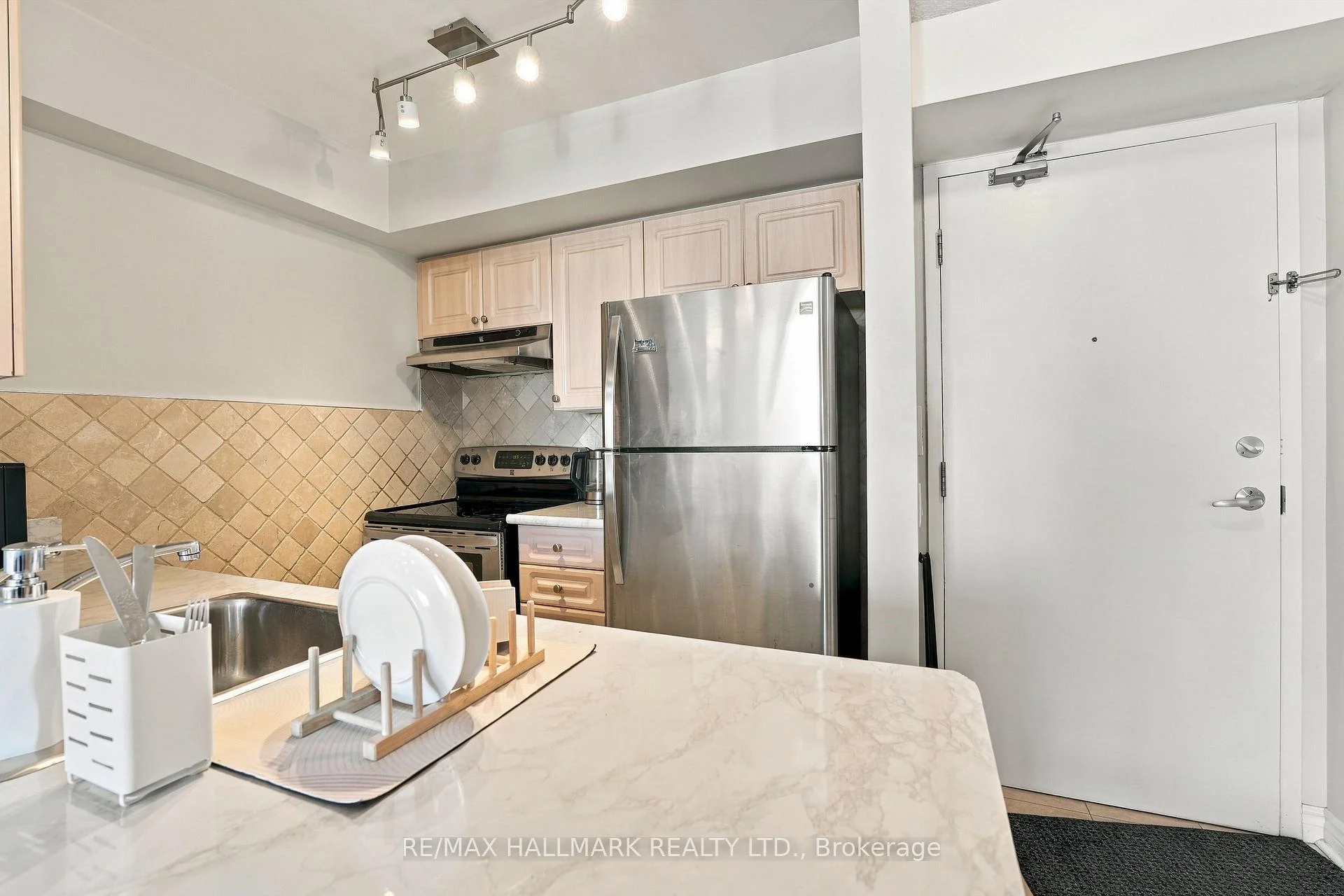 Photo 4 of Unit 2808, 153 Beecroft Road, North York, Lansing-Westgate — HOMEH
