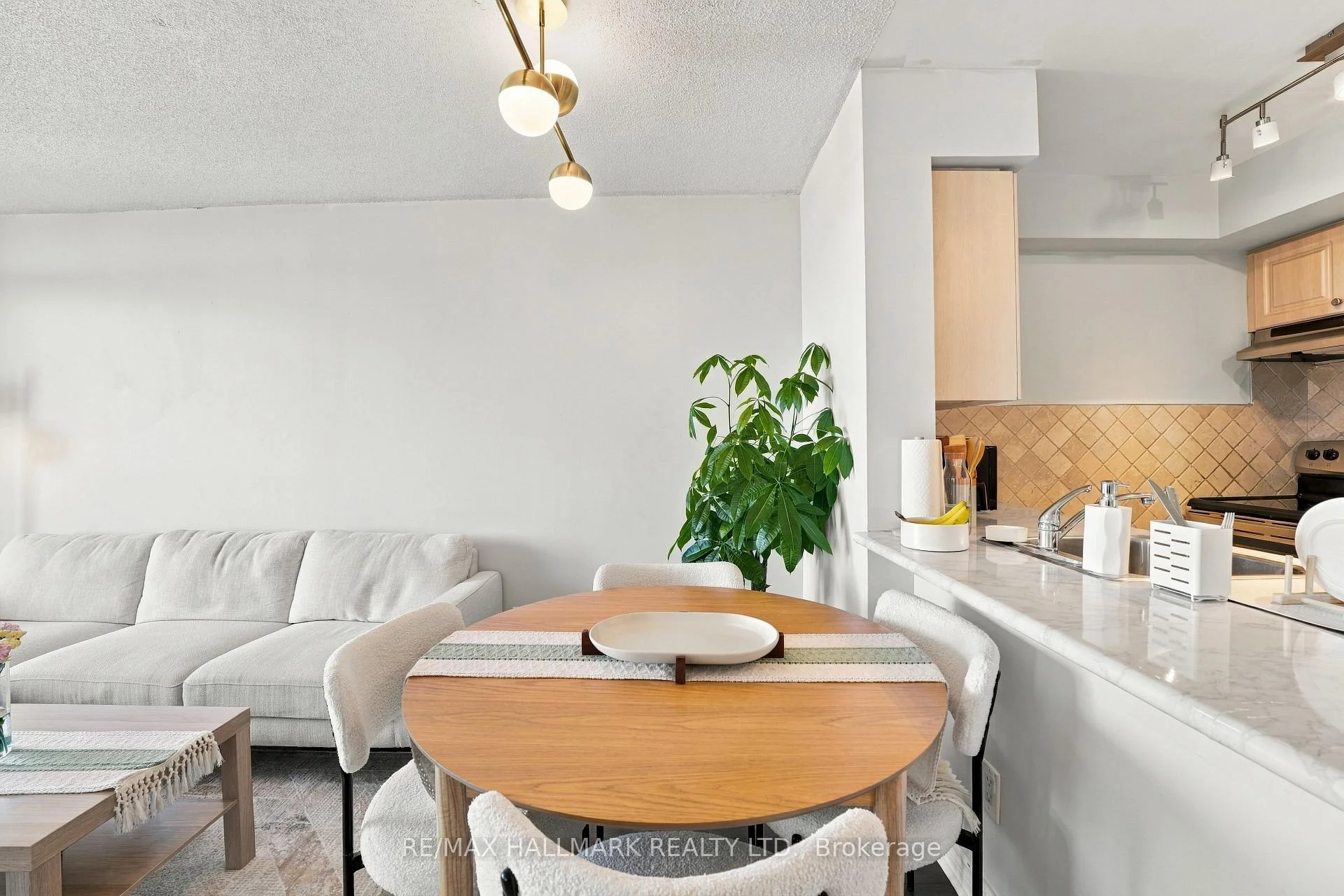 Photo 7 of Unit 2808, 153 Beecroft Road, North York, Lansing-Westgate — HOMEH