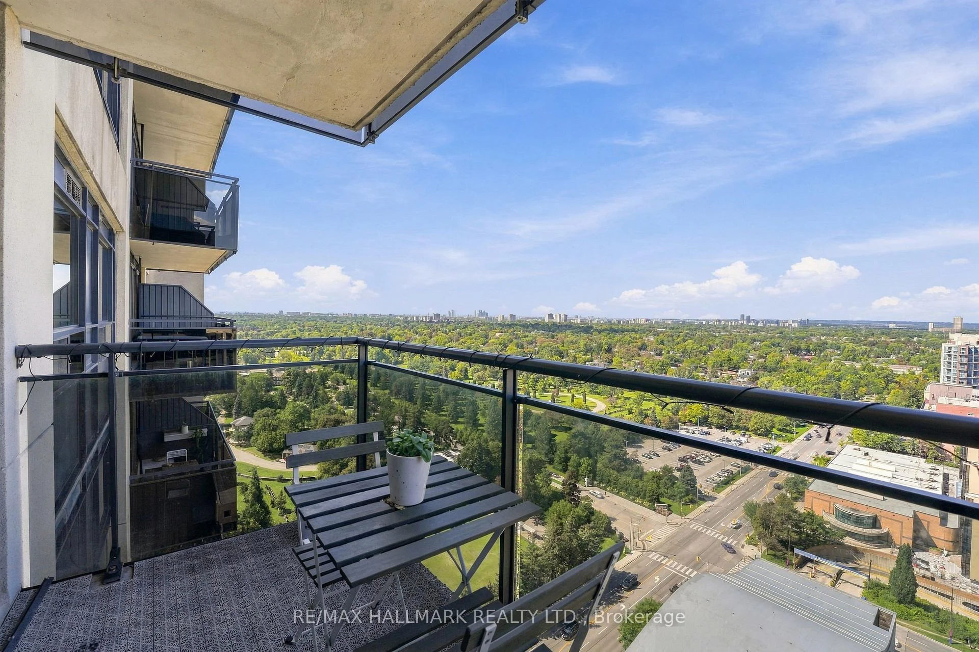 Photo 14 of Unit 2808, 153 Beecroft Road, North York, Lansing-Westgate — HOMEH