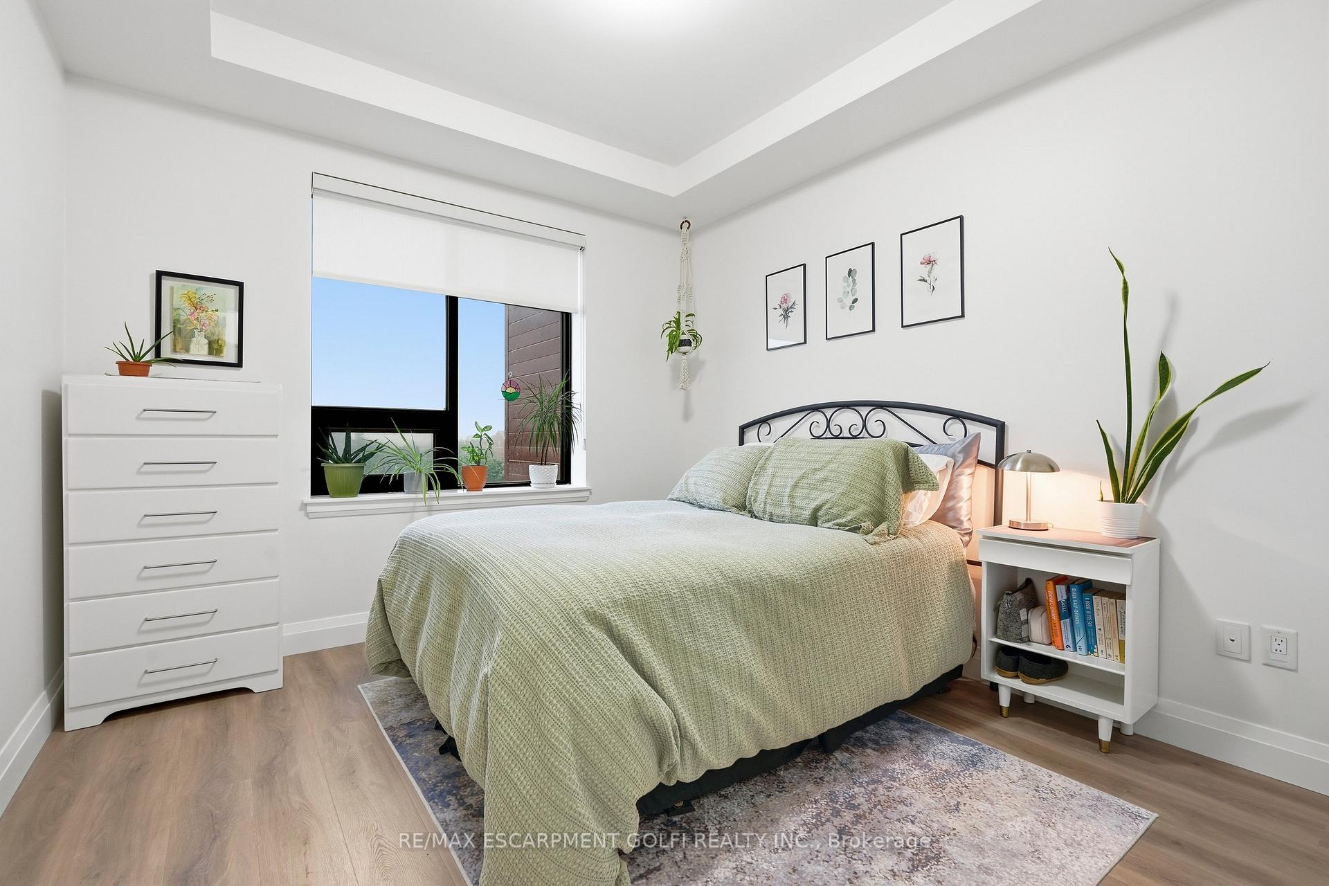 Photo 18 of Unit 501, 30 Hamilton Street S, Hamilton, Waterdown — HOMEH