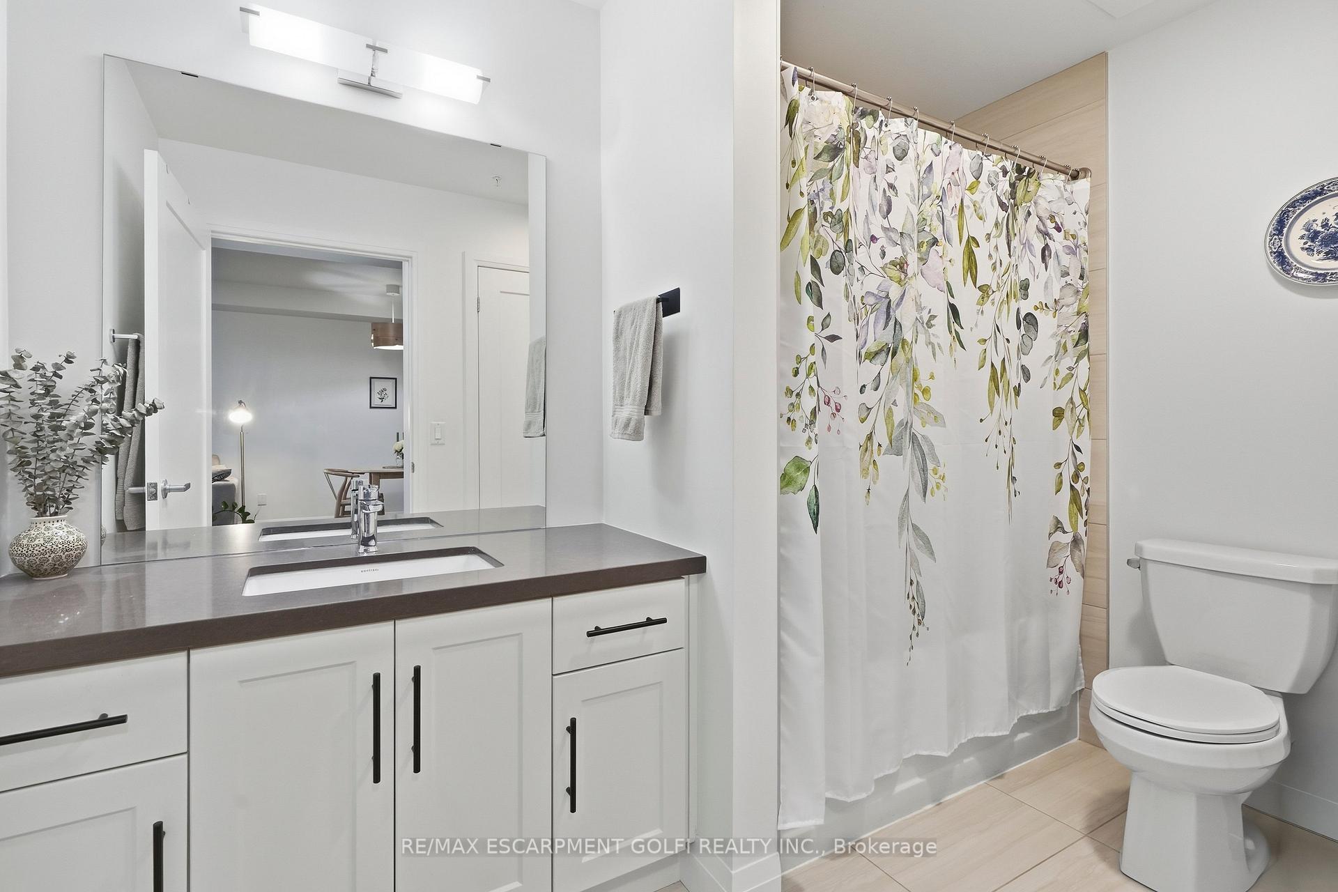 Photo 21 of Unit 501, 30 Hamilton Street S, Hamilton, Waterdown — HOMEH