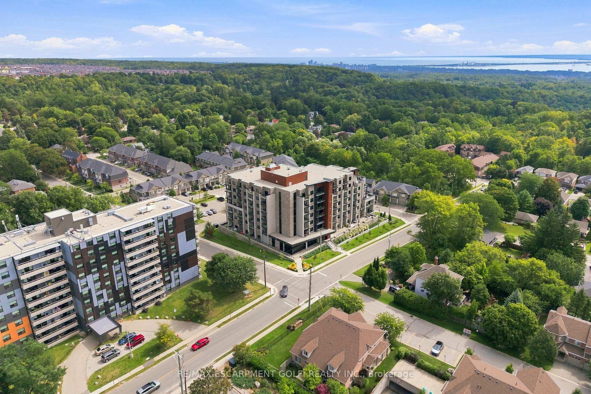 Photo 42 of Unit 501, 30 Hamilton Street S, Hamilton, Waterdown — HOMEH