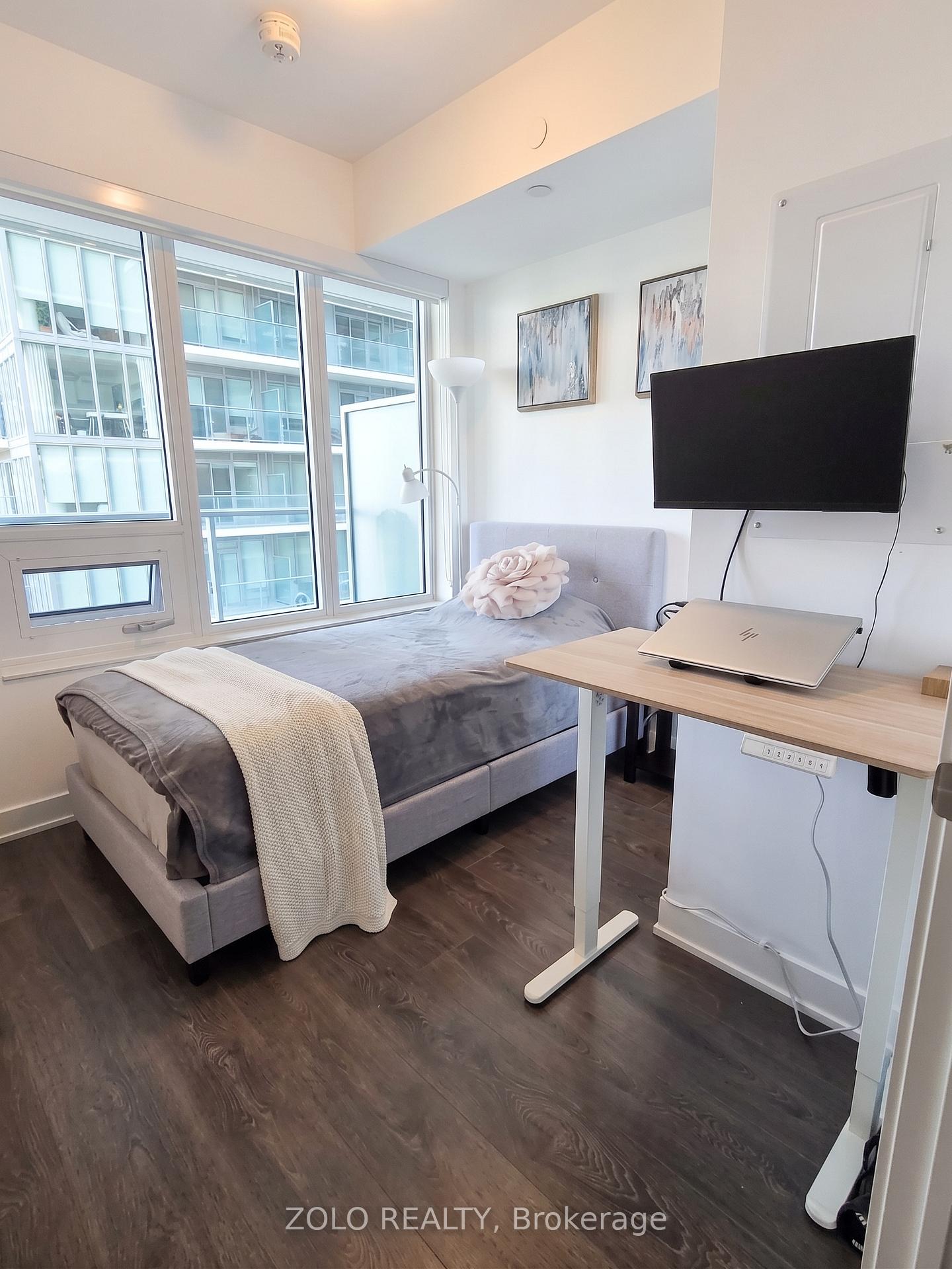 Photo 10 of Unit 1912, 195 Redpath Avenue, Toronto, Mount Pleasant West — HOMEH