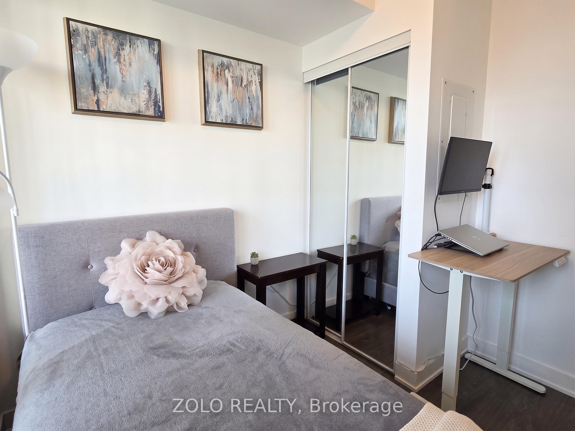 Photo 11 of Unit 1912, 195 Redpath Avenue, Toronto, Mount Pleasant West — HOMEH