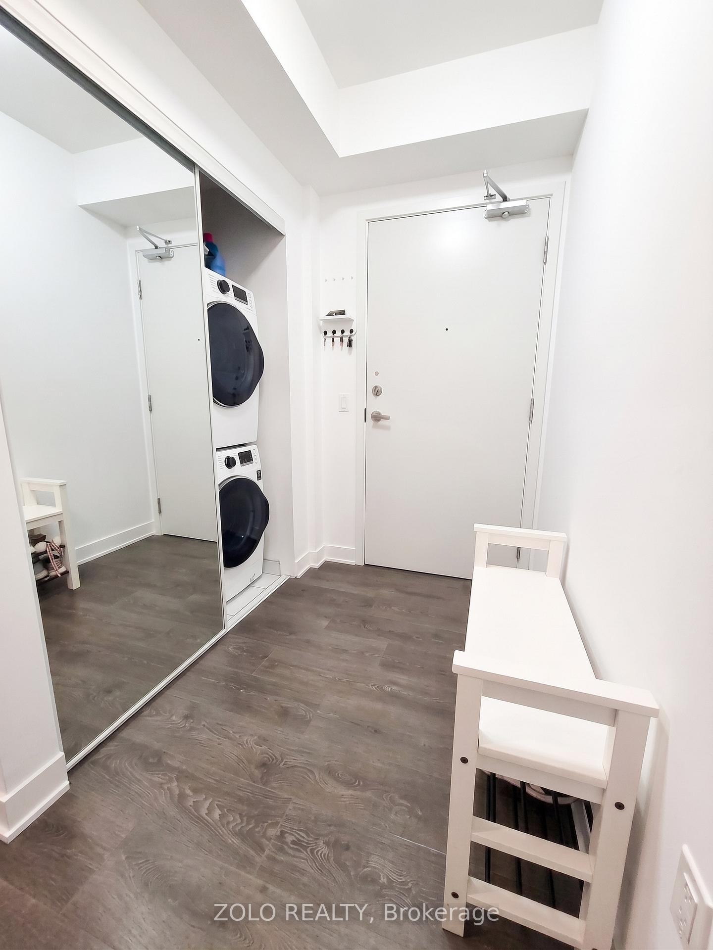 Photo 17 of Unit 1912, 195 Redpath Avenue, Toronto, Mount Pleasant West — HOMEH