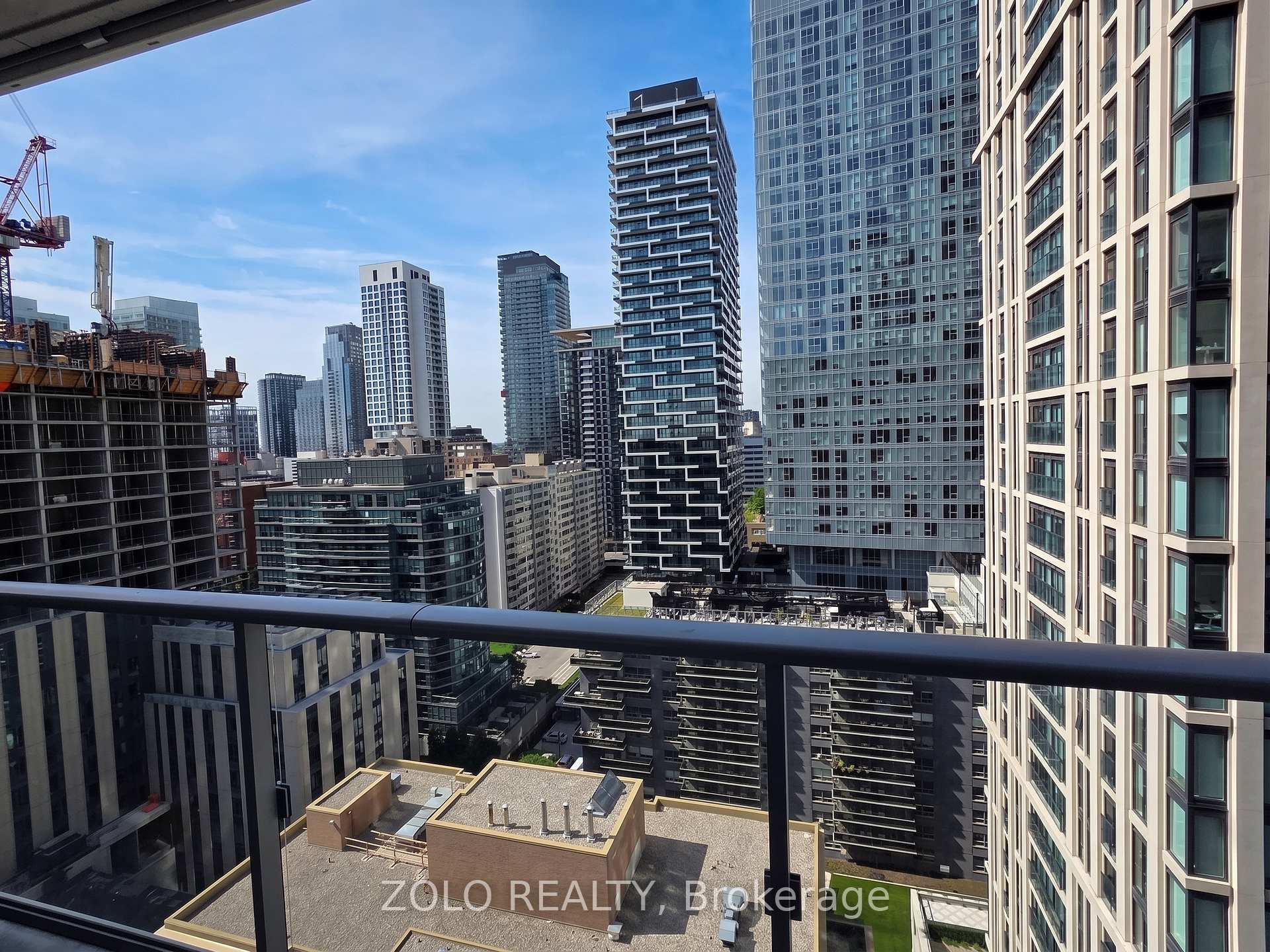 Photo 19 of Unit 1912, 195 Redpath Avenue, Toronto, Mount Pleasant West — HOMEH