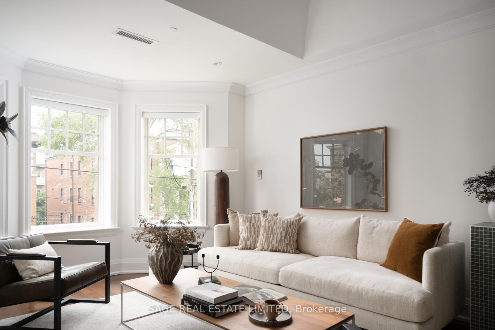 Photo 8 of Unit 3D, 319 Lonsdale Road, Toronto, Casa Loma — HOMEH