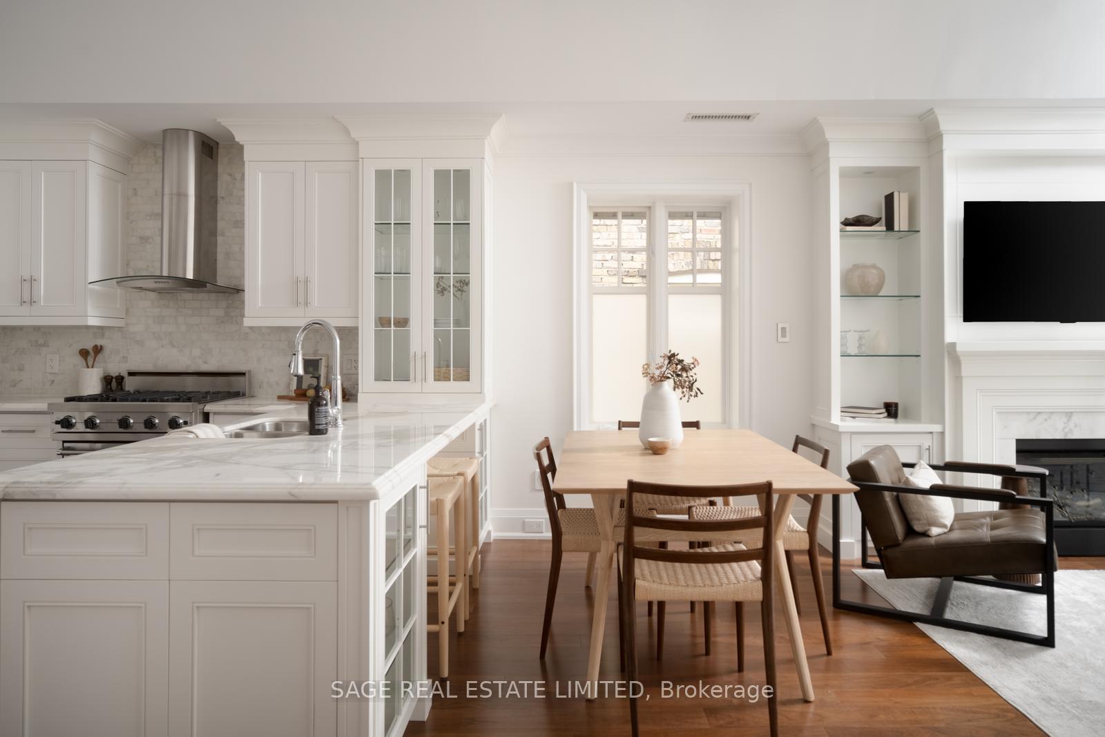 Photo 10 of Unit 3D, 319 Lonsdale Road, Toronto, Casa Loma — HOMEH