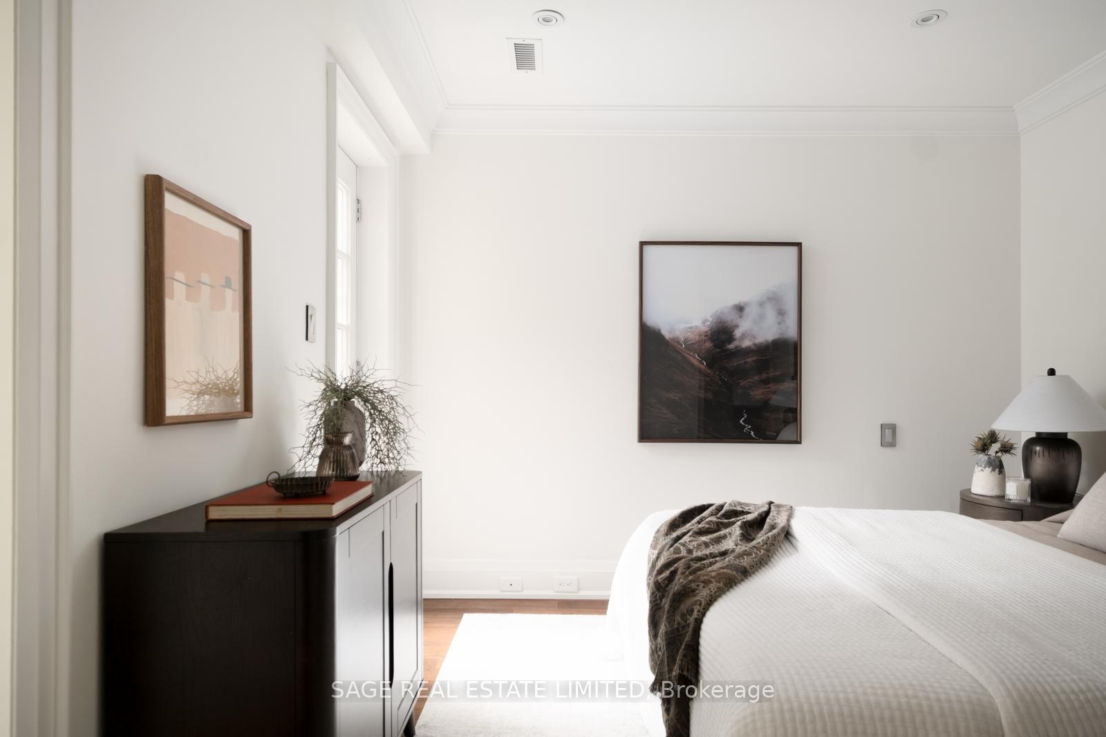 Photo 21 of Unit 3D, 319 Lonsdale Road, Toronto, Casa Loma — HOMEH