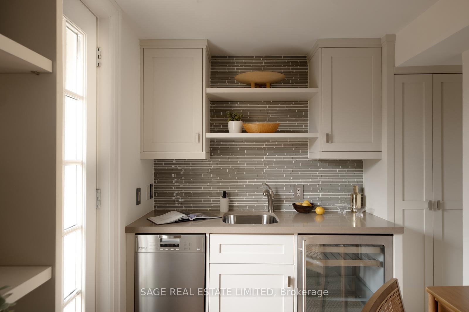 Photo 36 of Unit 3D, 319 Lonsdale Road, Toronto, Casa Loma — HOMEH