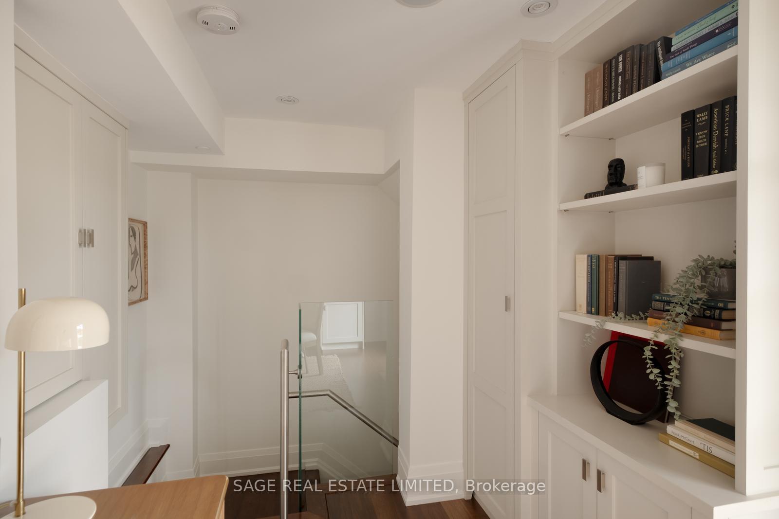 Photo 37 of Unit 3D, 319 Lonsdale Road, Toronto, Casa Loma — HOMEH