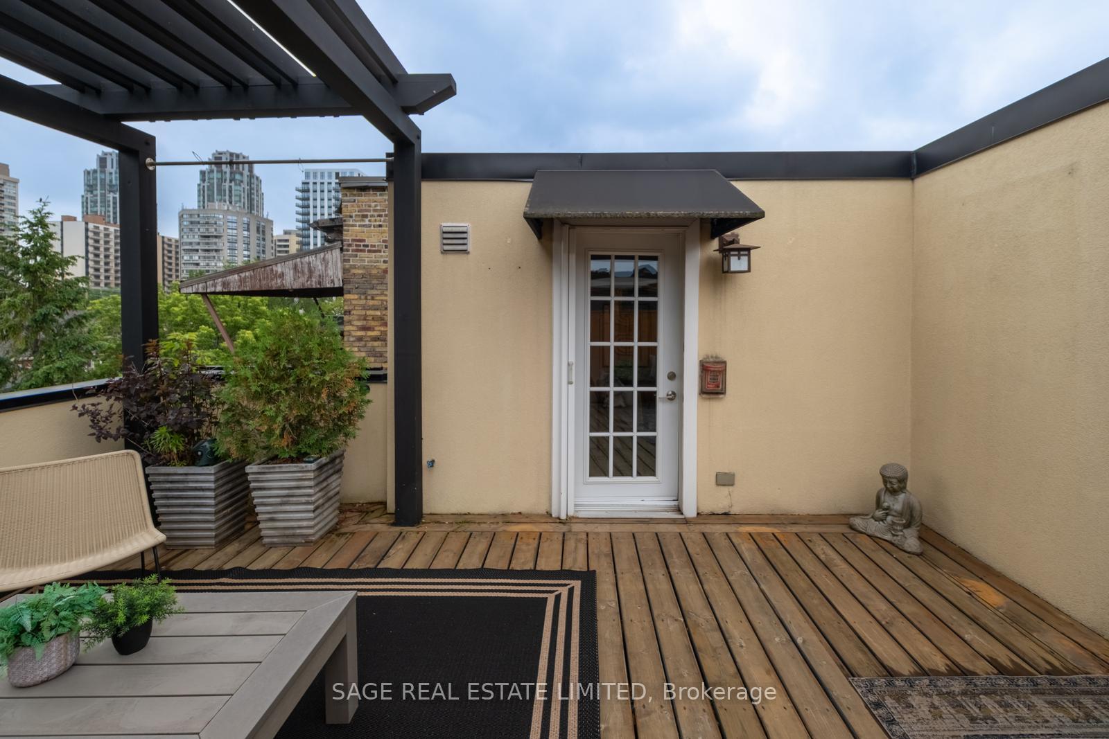 Photo 42 of Unit 3D, 319 Lonsdale Road, Toronto, Casa Loma — HOMEH
