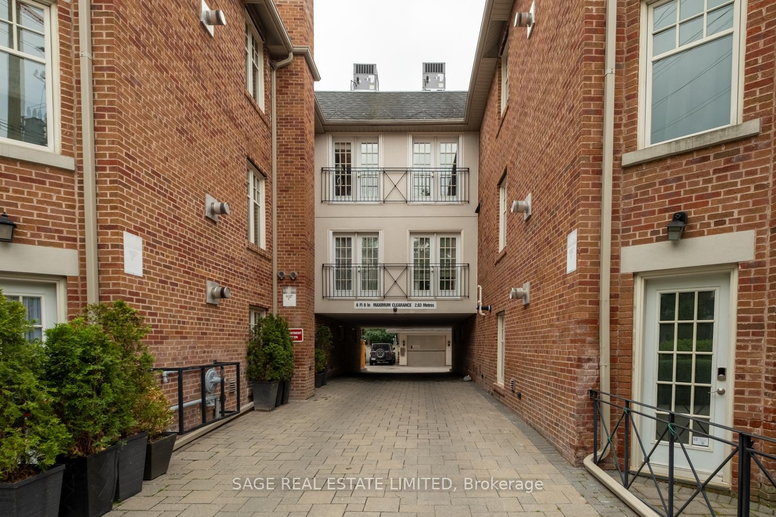 Photo 47 of Unit 3D, 319 Lonsdale Road, Toronto, Casa Loma — HOMEH