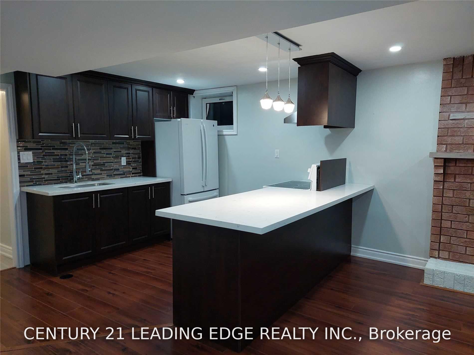 Photo 3 of 1669 Kipling Avenue, Etobicoke, Kingsview Village-The Westway — HOMEH