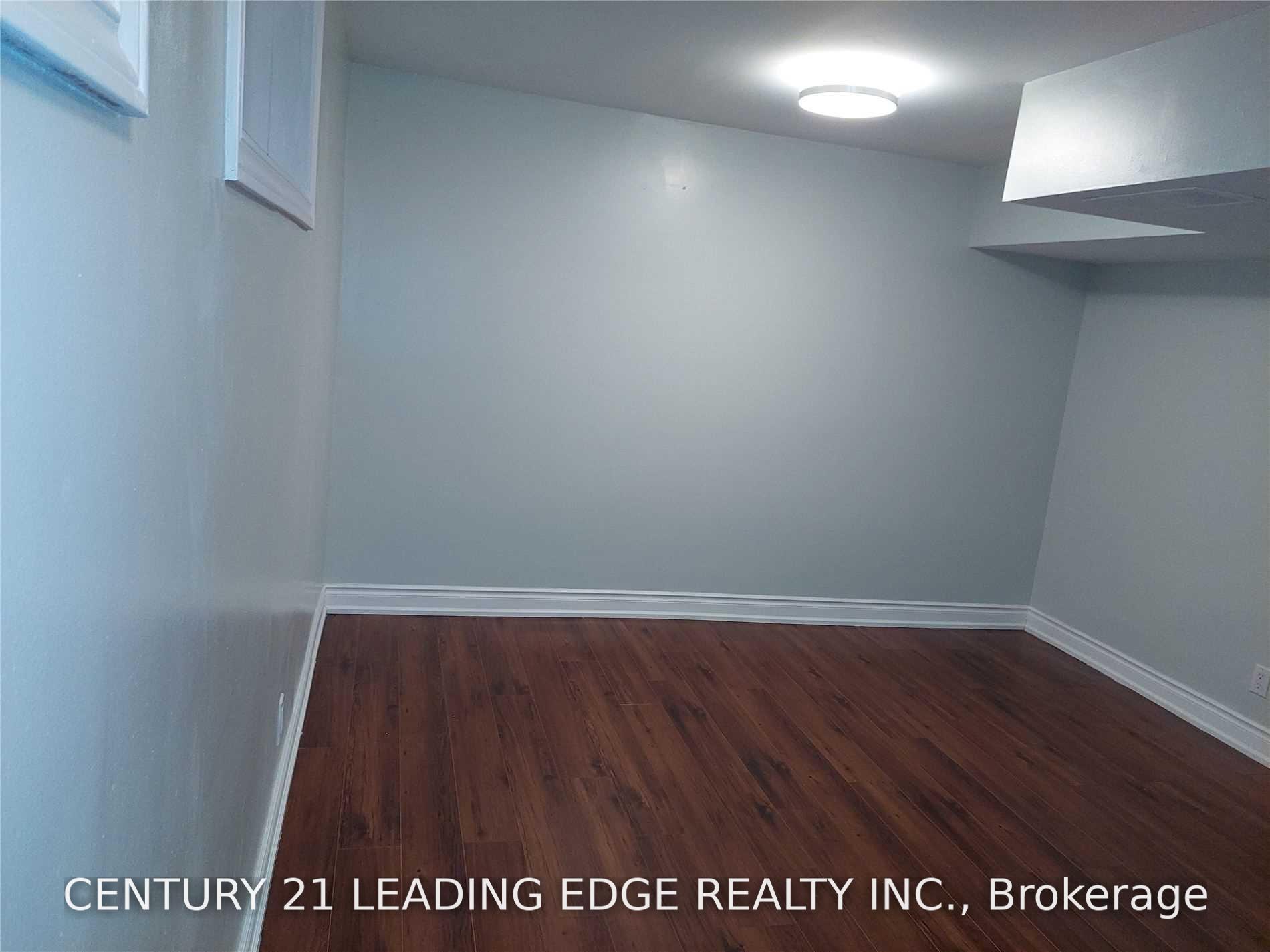 Photo 7 of 1669 Kipling Avenue, Etobicoke, Kingsview Village-The Westway — HOMEH