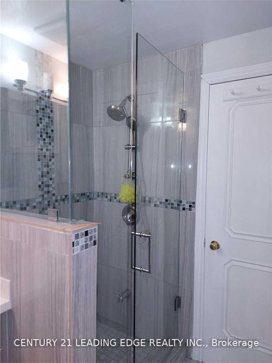 Photo 13 of 1669 Kipling Avenue, Etobicoke, Kingsview Village-The Westway — HOMEH