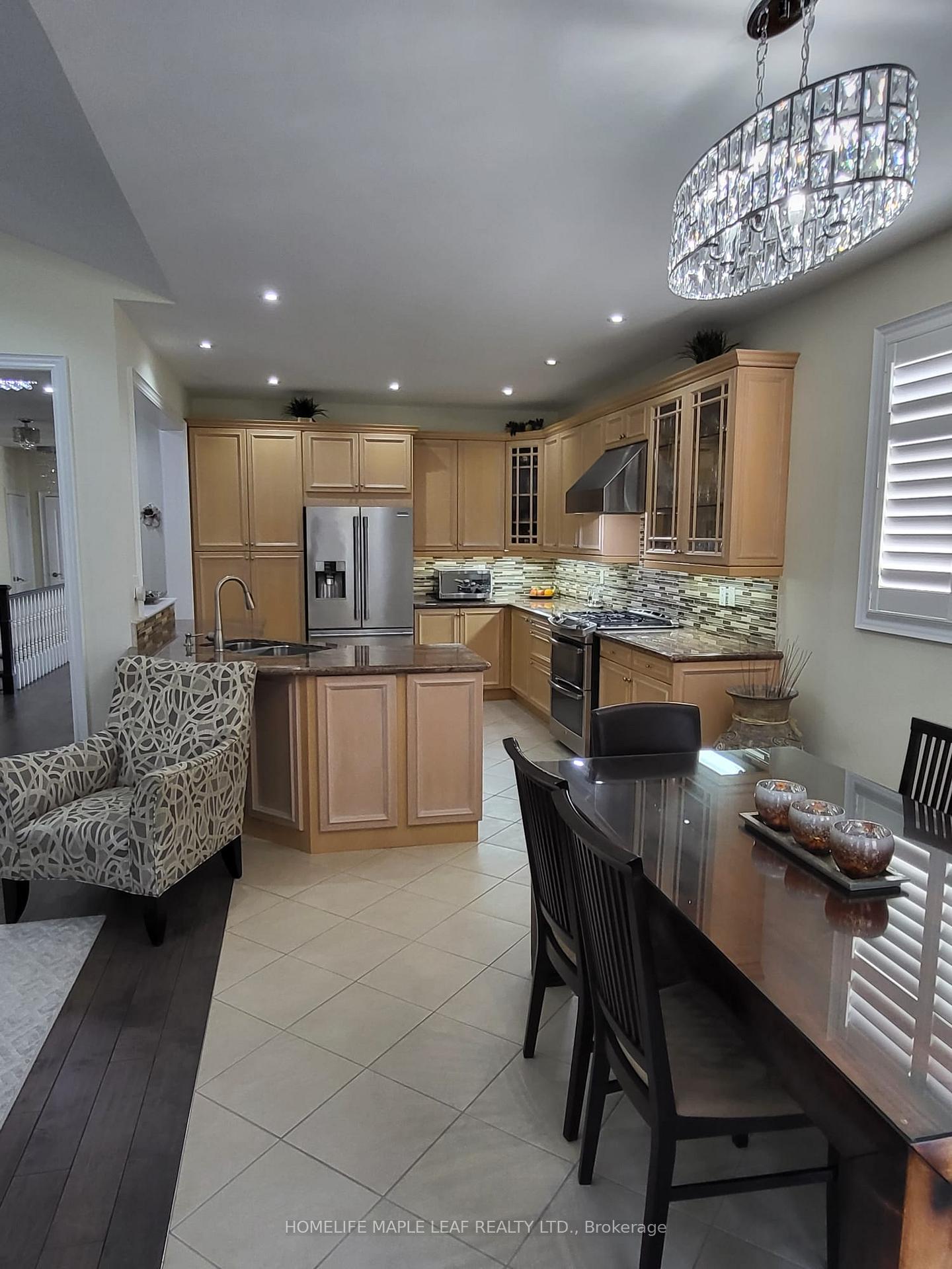 Photo 6 of 69 Huntspoint Drive, Brampton, Bram East — HOMEH