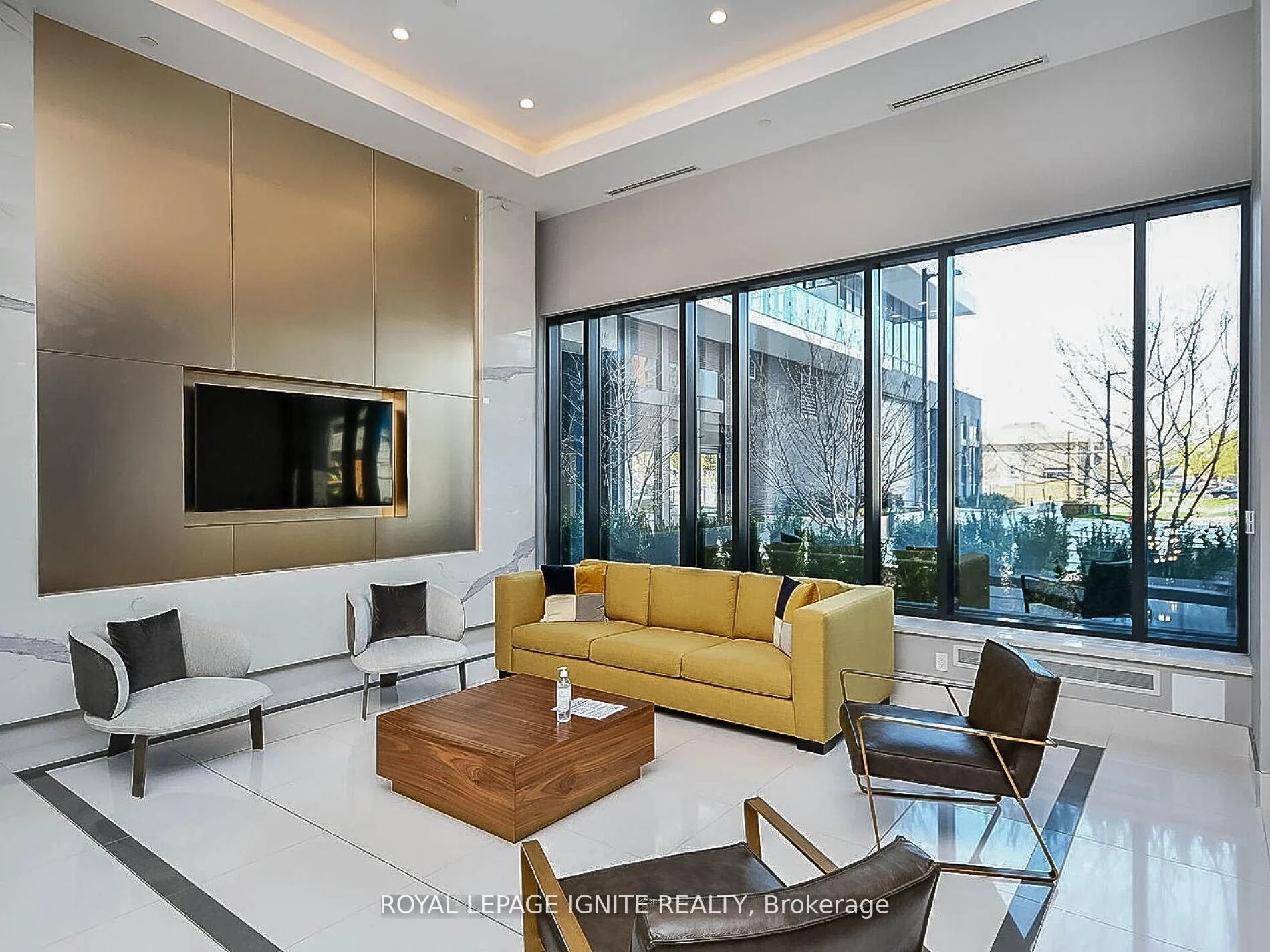 Photo 10 of Unit 2811, 35 Watergarden Drive, Mississauga, Hurontario — HOMEH
