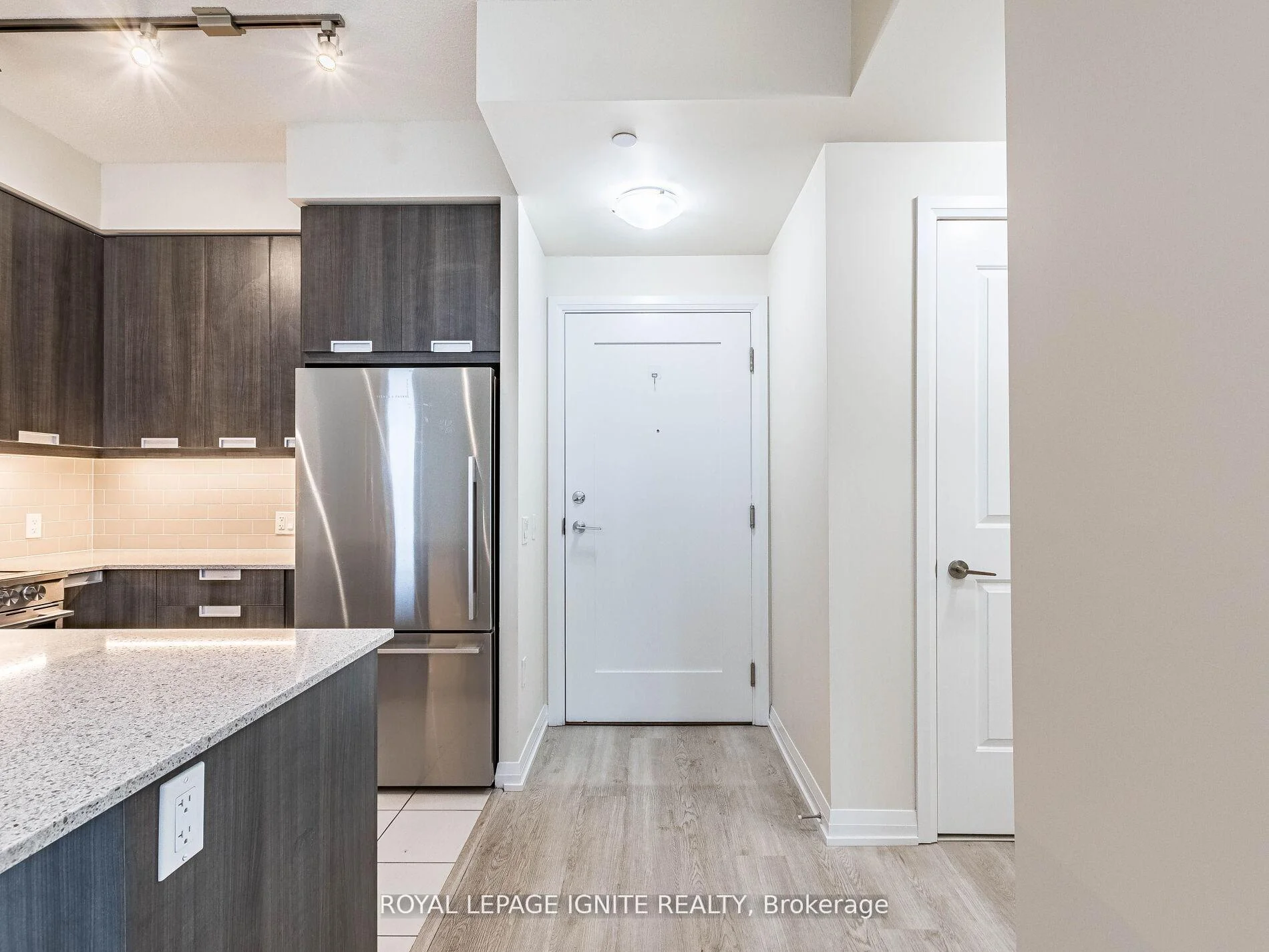 Photo 16 of Unit 2811, 35 Watergarden Drive, Mississauga, Hurontario — HOMEH