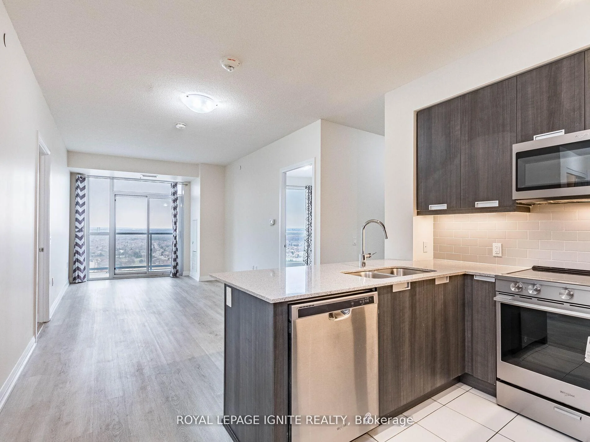 Photo 18 of Unit 2811, 35 Watergarden Drive, Mississauga, Hurontario — HOMEH