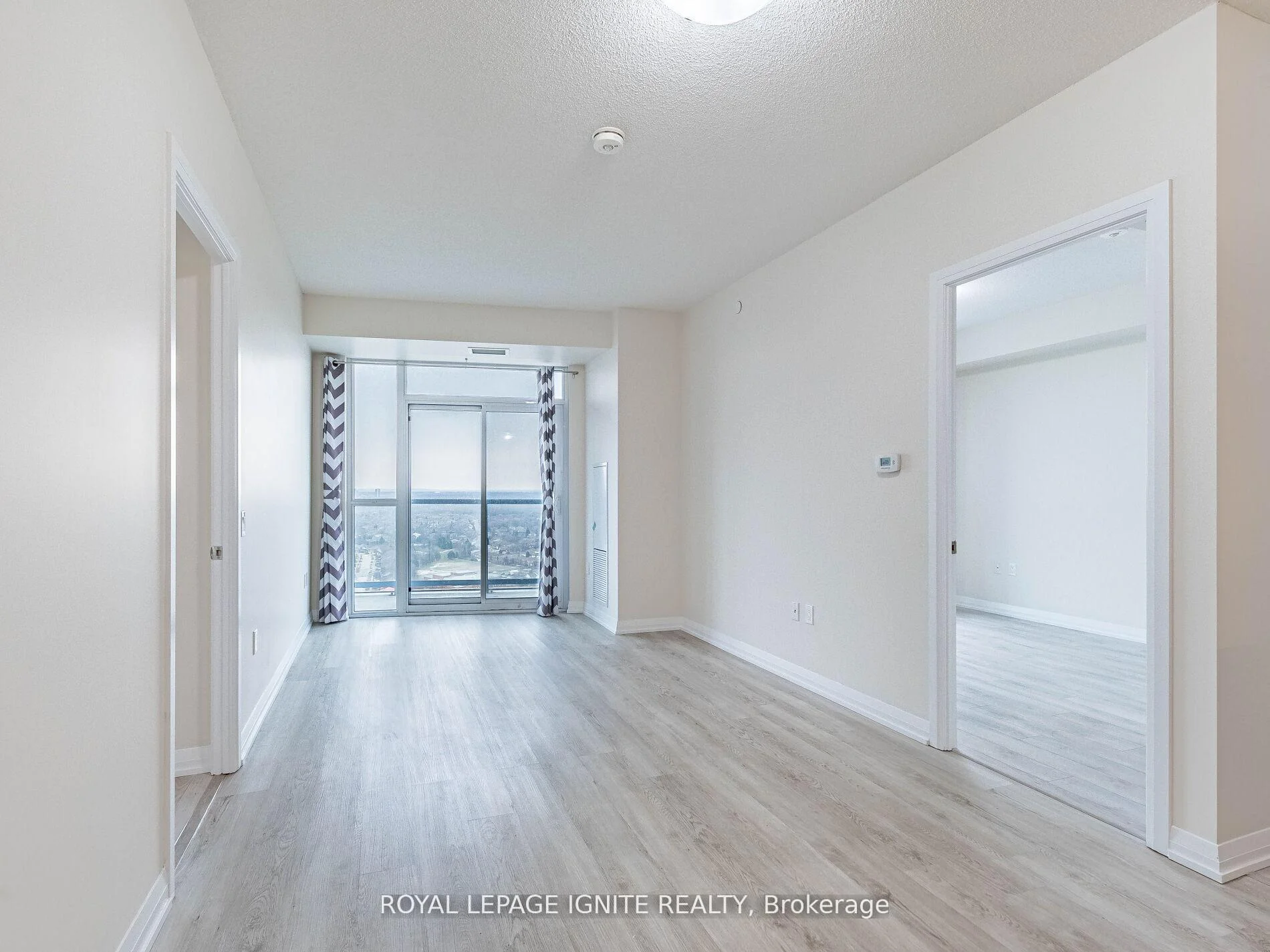 Photo 28 of Unit 2811, 35 Watergarden Drive, Mississauga, Hurontario — HOMEH
