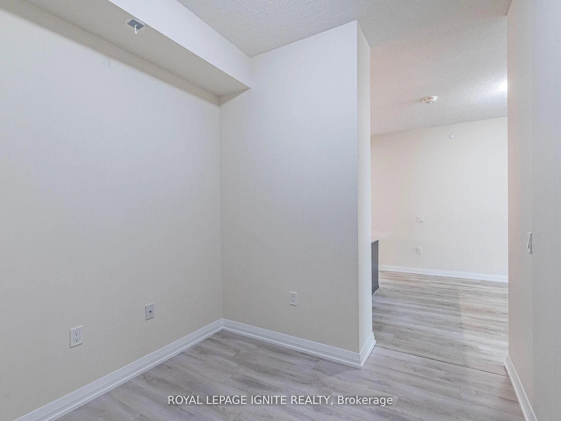Photo 60 of Unit 2811, 35 Watergarden Drive, Mississauga, Hurontario — HOMEH