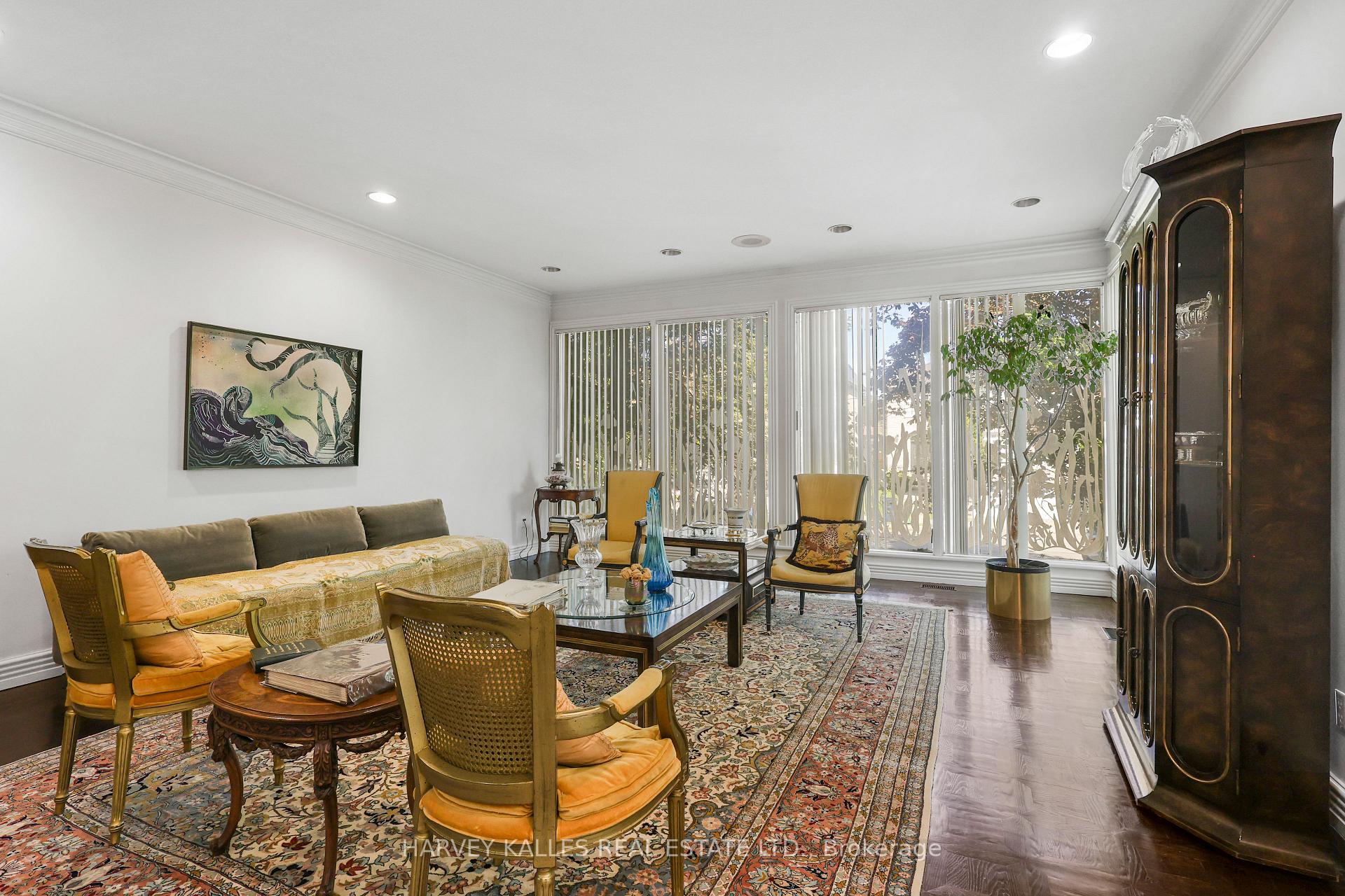 Photo 8 of 83 Hillmount Avenue, Toronto, Englemount-Lawrence — HOMEH