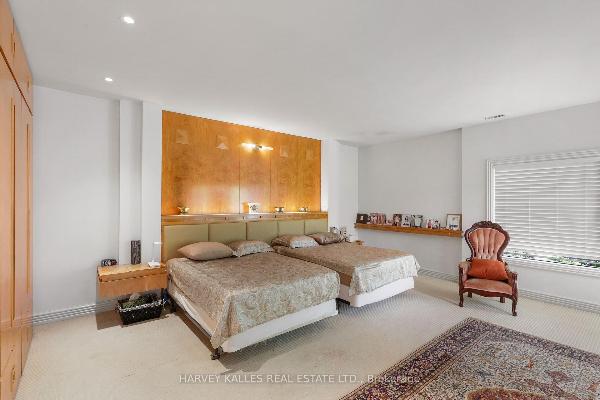Photo 25 of 83 Hillmount Avenue, Toronto, Englemount-Lawrence — HOMEH