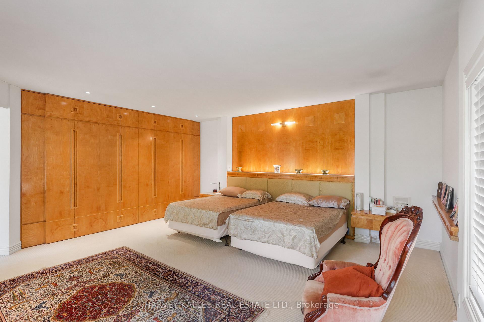 Photo 26 of 83 Hillmount Avenue, Toronto, Englemount-Lawrence — HOMEH