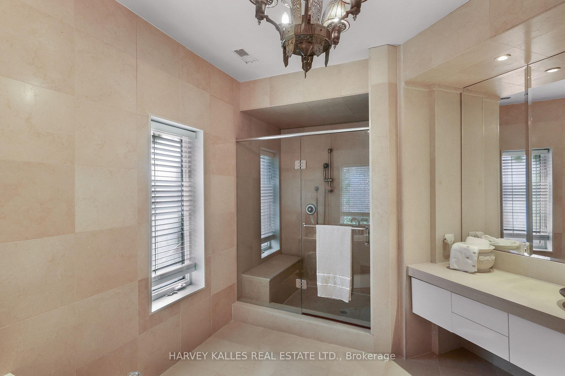 Photo 31 of 83 Hillmount Avenue, Toronto, Englemount-Lawrence — HOMEH