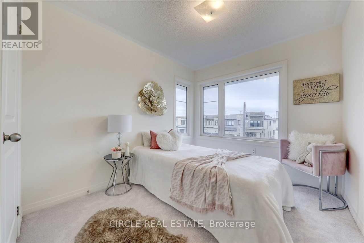 Photo 29 of 14 Clipper Lane, Clarington, Bowmanville — HOMEH