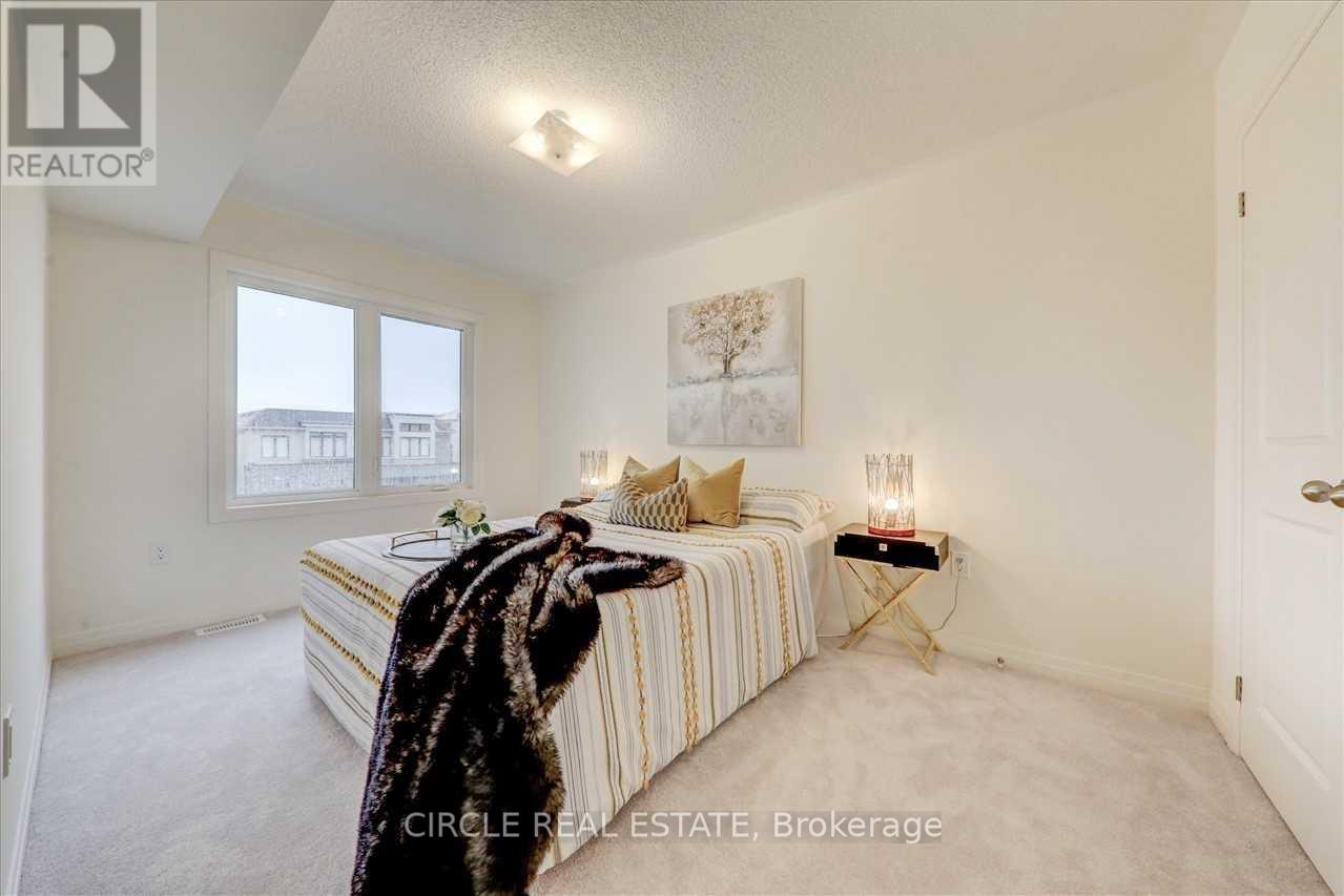 Photo 30 of 14 Clipper Lane, Clarington, Bowmanville — HOMEH