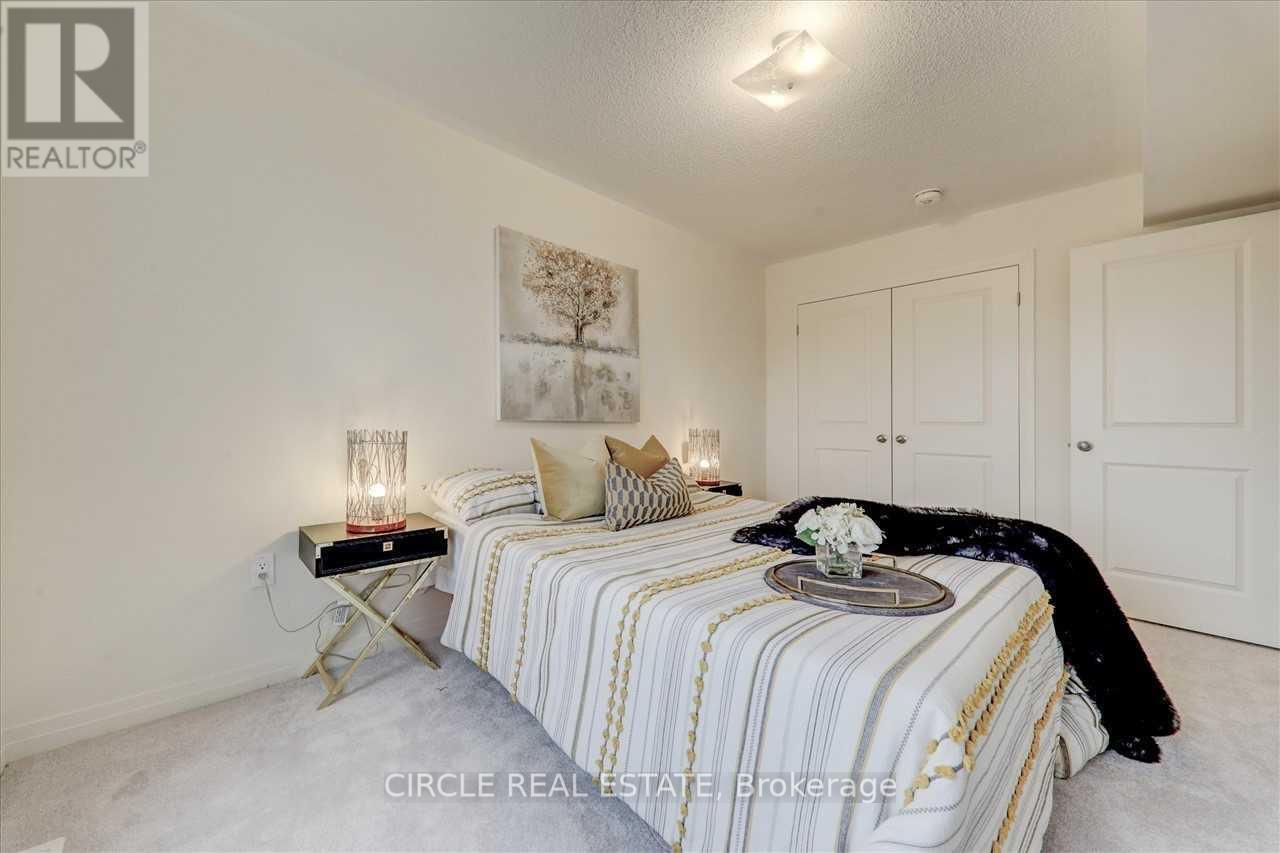 Photo 31 of 14 Clipper Lane, Clarington, Bowmanville — HOMEH