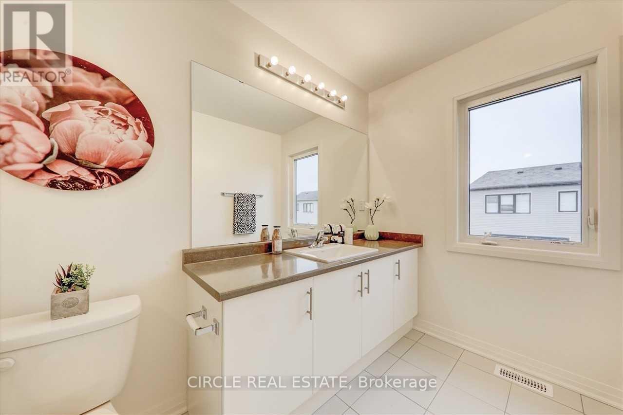 Photo 39 of 14 Clipper Lane, Clarington, Bowmanville — HOMEH