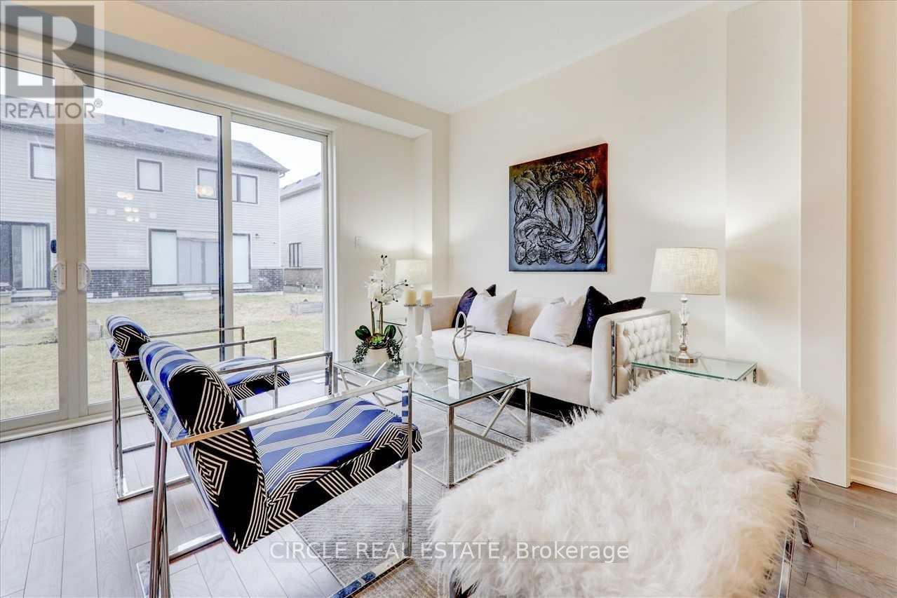 Photo 23 of 14 Clipper Lane, Clarington, Bowmanville — HOMEH