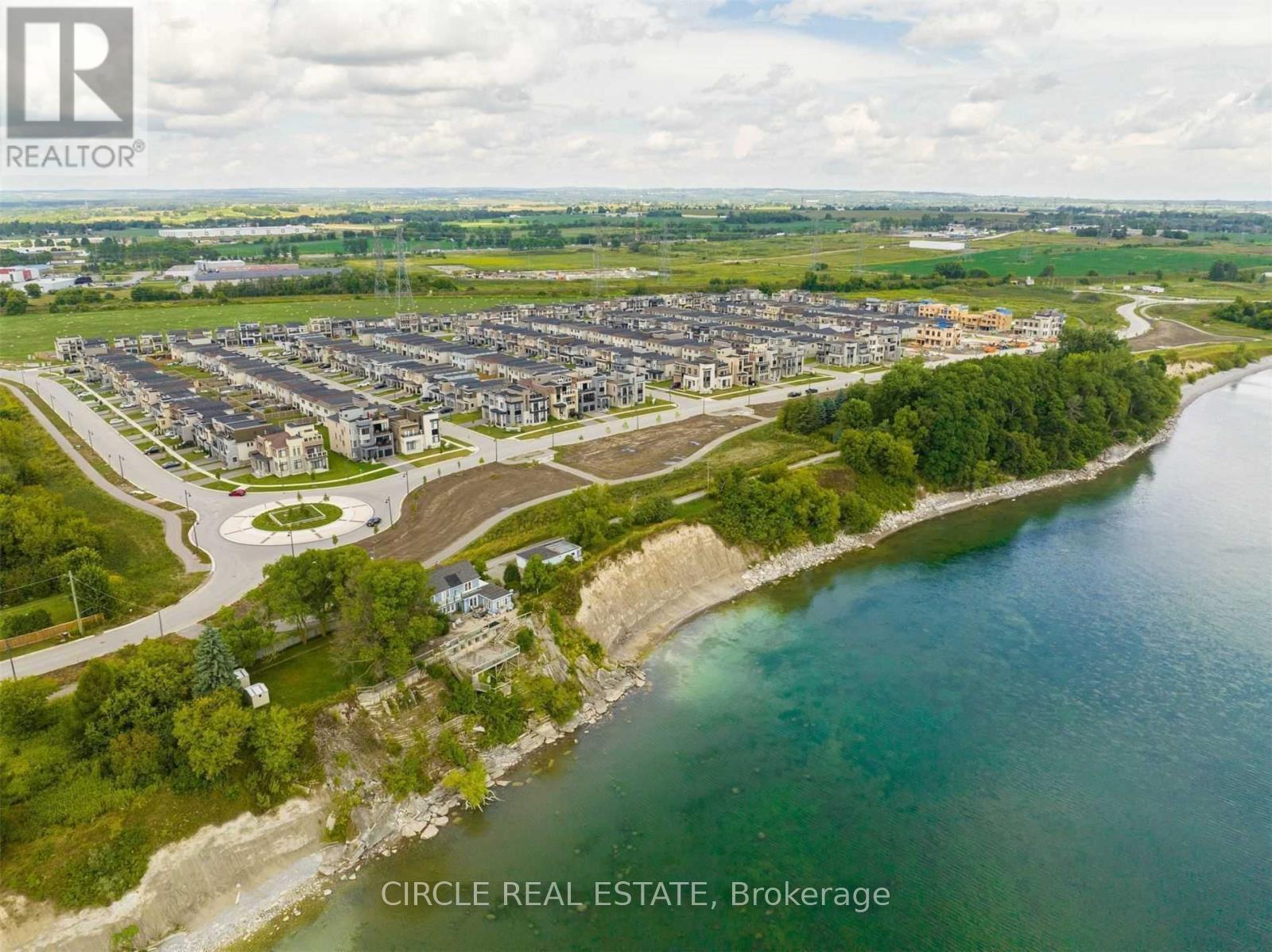 Photo 45 of 14 Clipper Lane, Clarington, Bowmanville — HOMEH