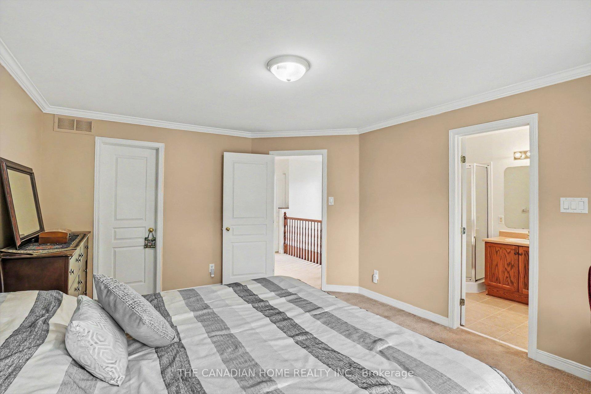 Photo 12 of 266 Parkin Circle, Ottawa, Blossom Park/Kemp Park/Findlay Creek — HOMEH