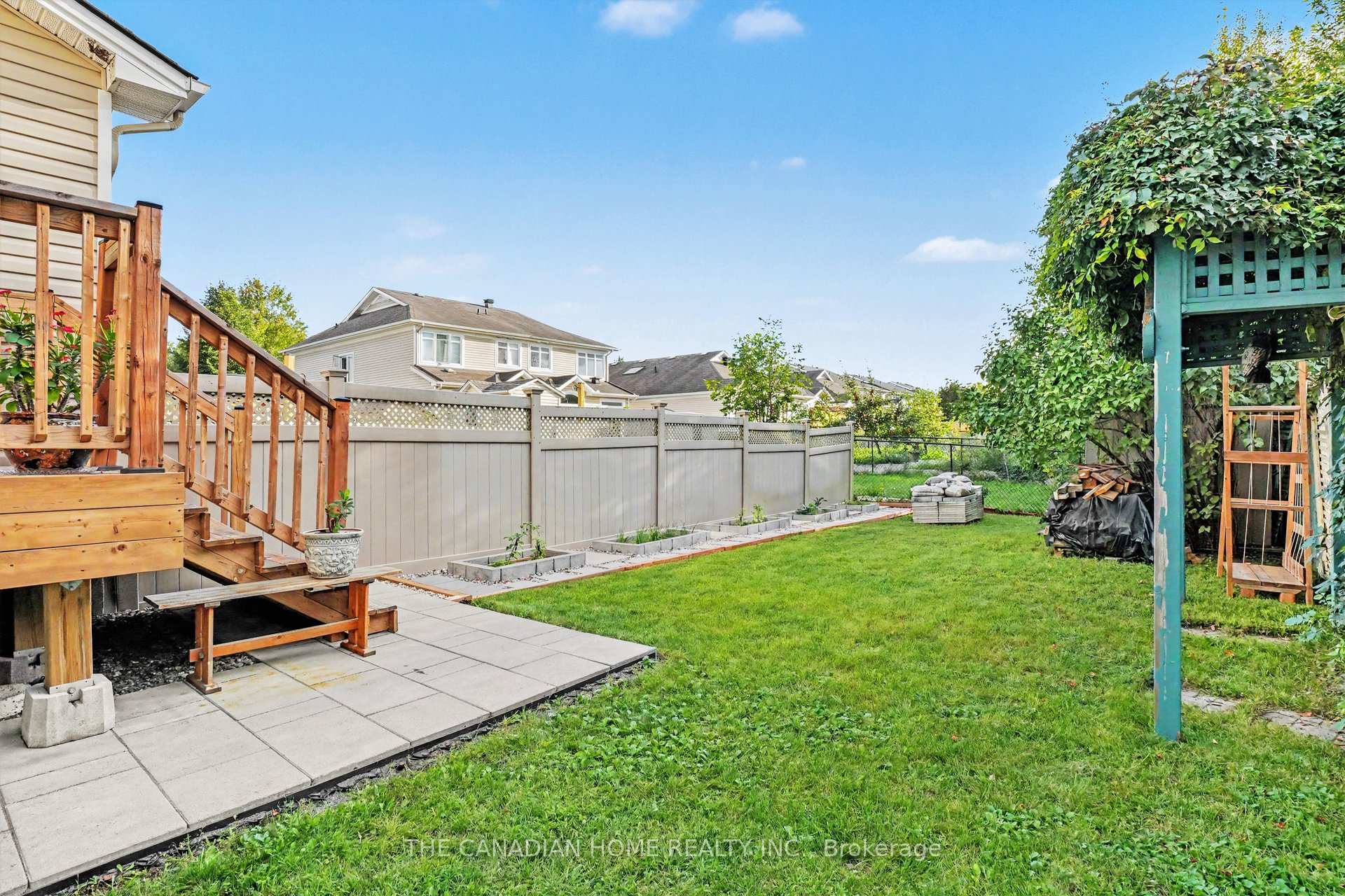 Photo 21 of 266 Parkin Circle, Ottawa, Blossom Park/Kemp Park/Findlay Creek — HOMEH